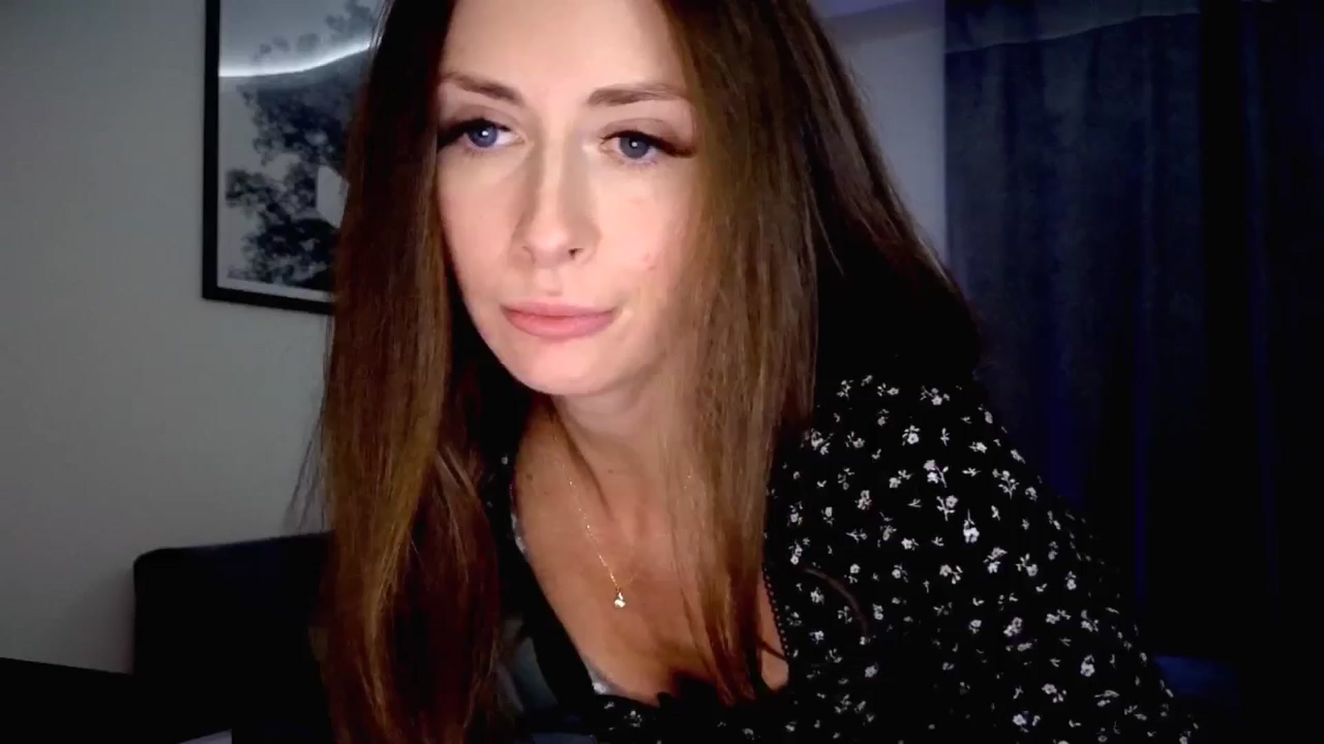 Gallery image thumbnail from Amber_Fry's myfreecams stream on, 11/18/2025, 15:13 image 13 of 20