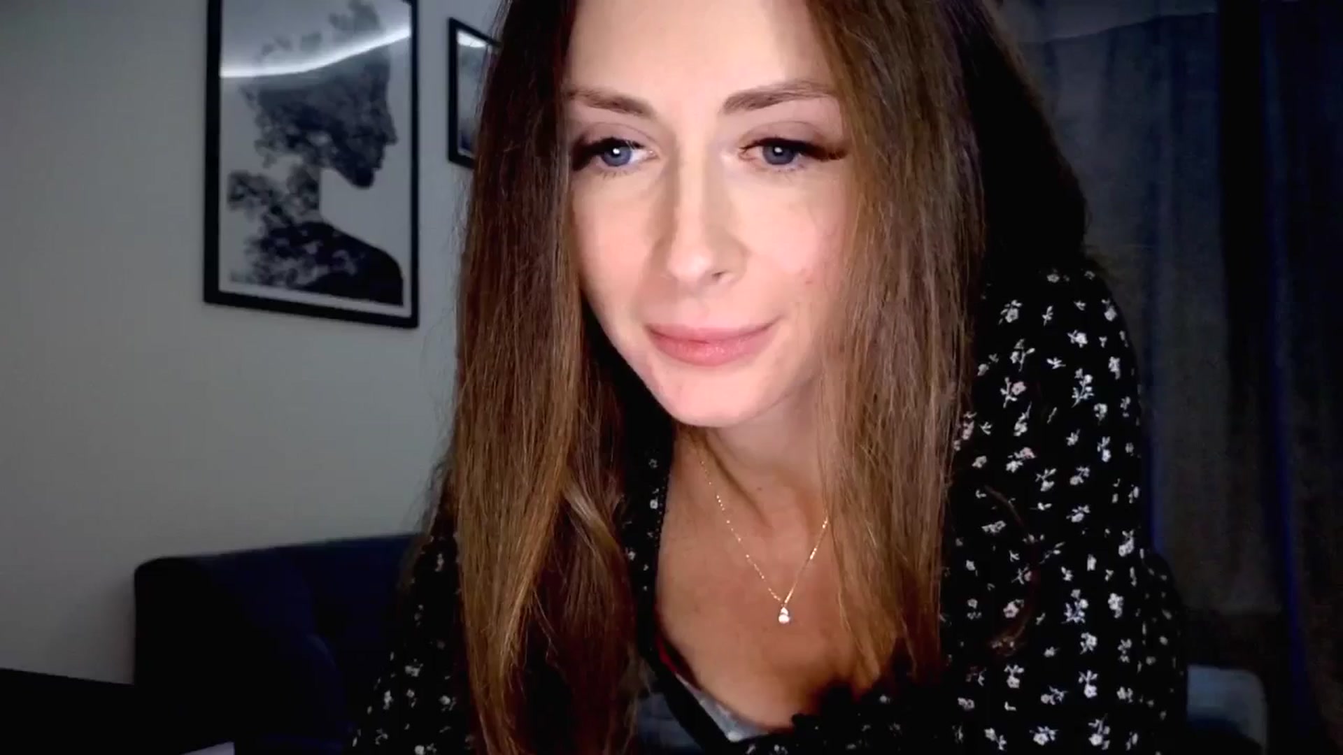 Gallery image thumbnail from Amber_Fry's myfreecams stream on, 11/18/2025, 15:13 image 11 of 20