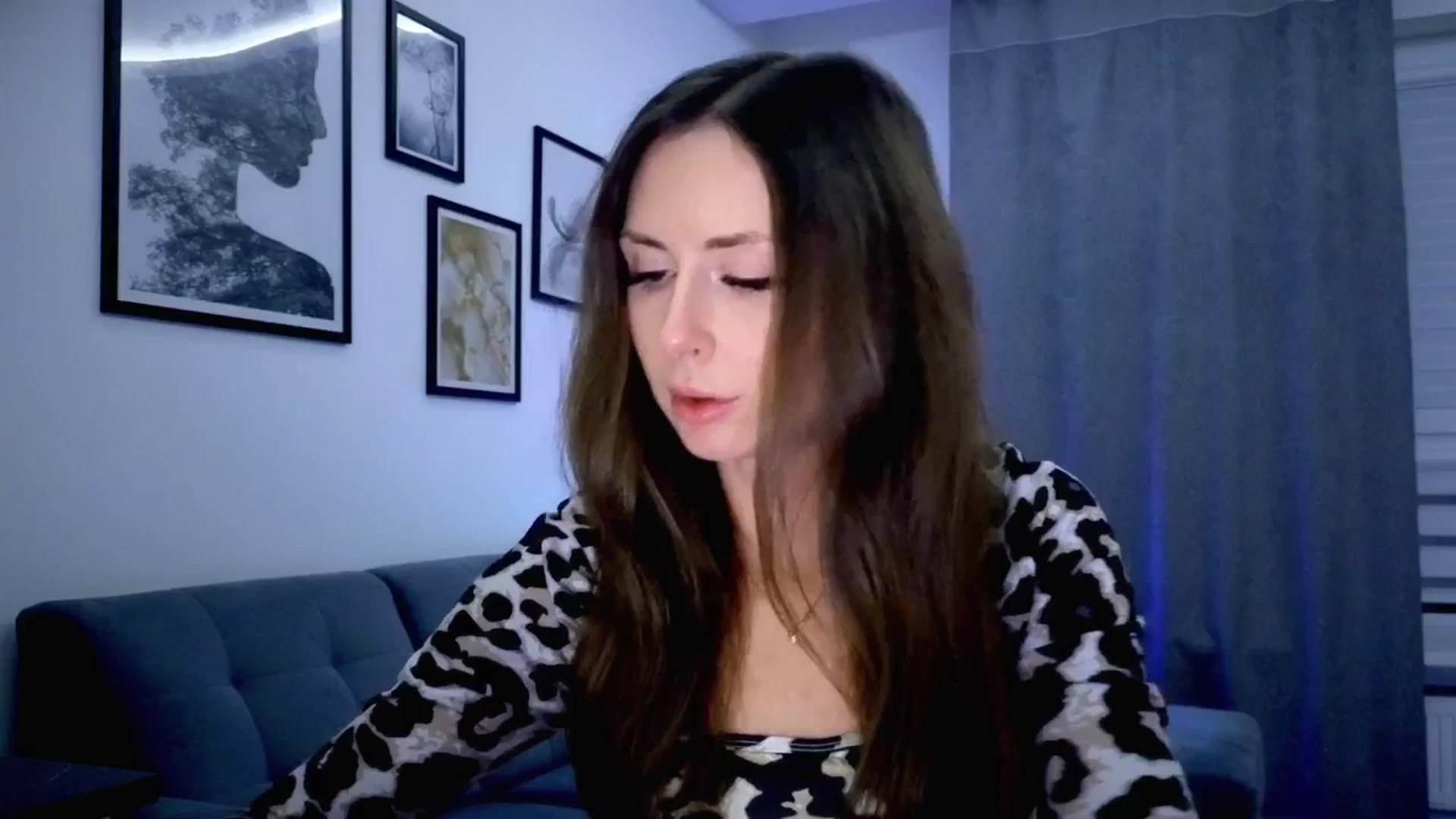 Gallery image thumbnail from Amber_Fry's myfreecams stream on, 11/19/2025, 21:08 image 15 of 20