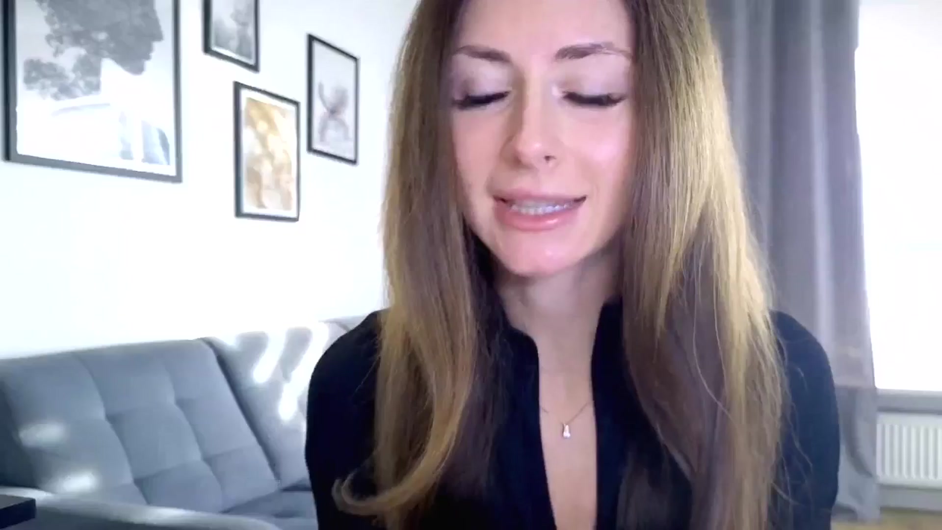 Gallery image thumbnail from Amber_Fry's myfreecams stream on, 11/20/2025, 11:53 image 3 of 20