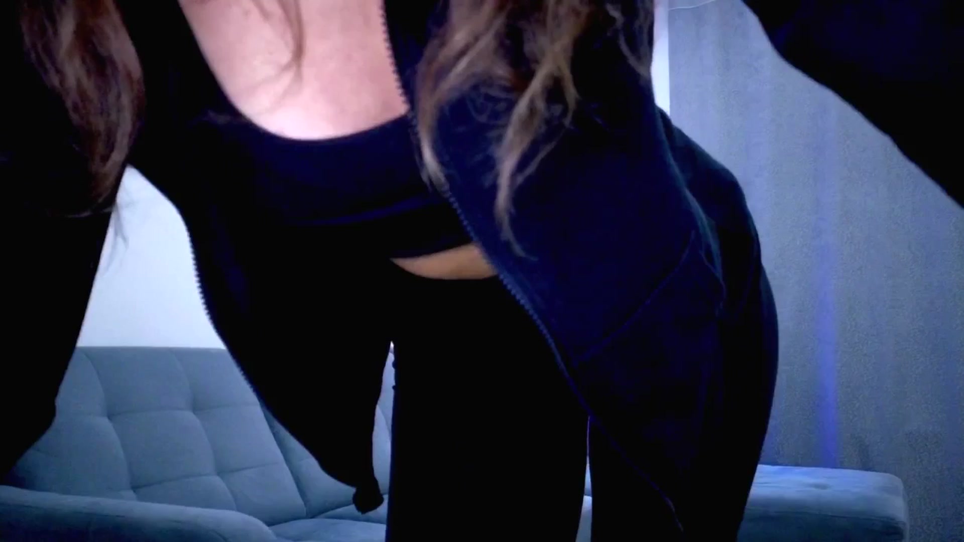 Gallery image thumbnail from Amber_Fry's myfreecams stream on, 11/24/2025, 20:09 image 19 of 20