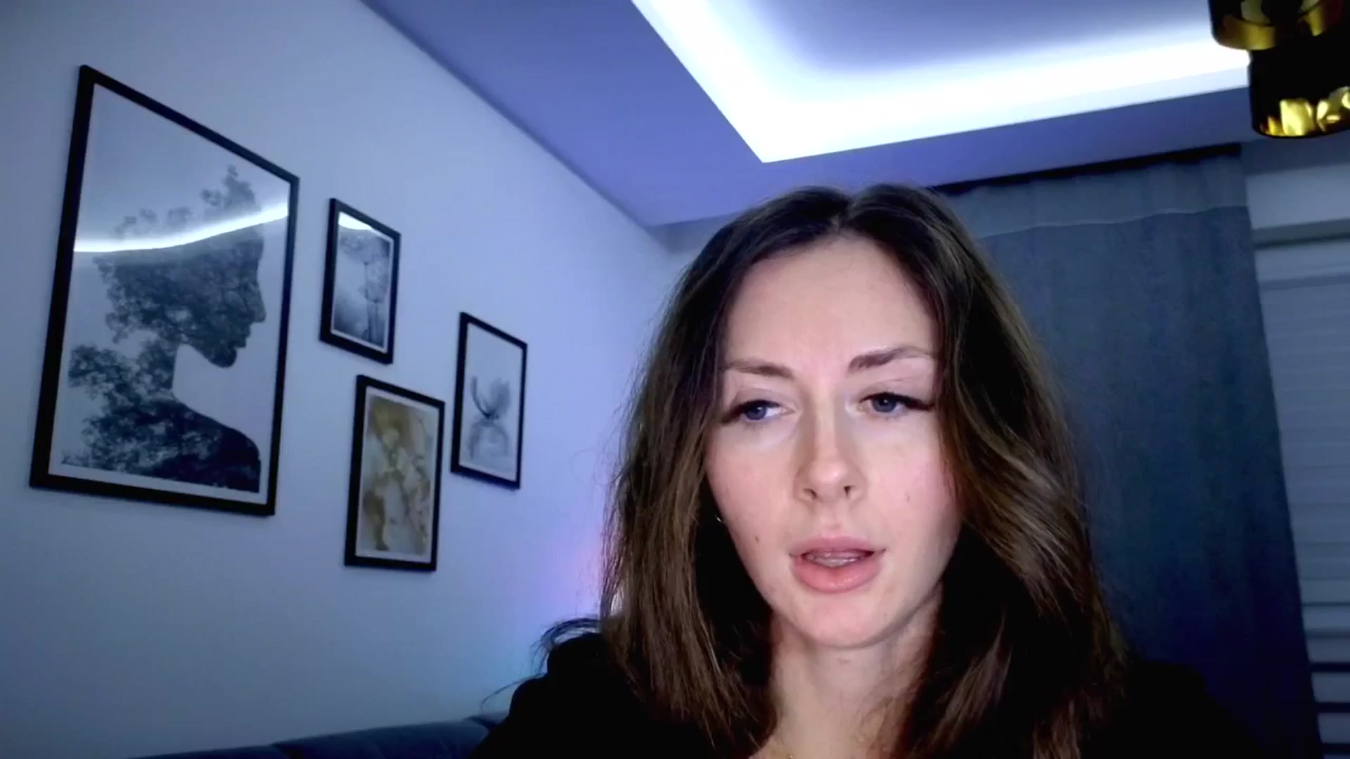 Gallery image thumbnail from Amber_Fry's myfreecams stream on, 11/24/2025, 21:54 image 8 of 20
