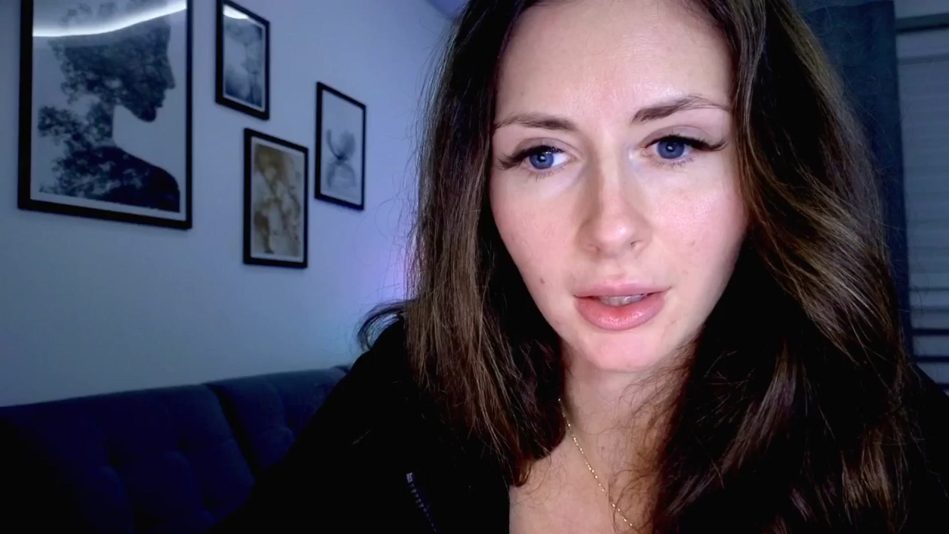 Gallery image thumbnail from Amber_Fry's myfreecams stream on, 11/24/2025, 21:54 image 13 of 20