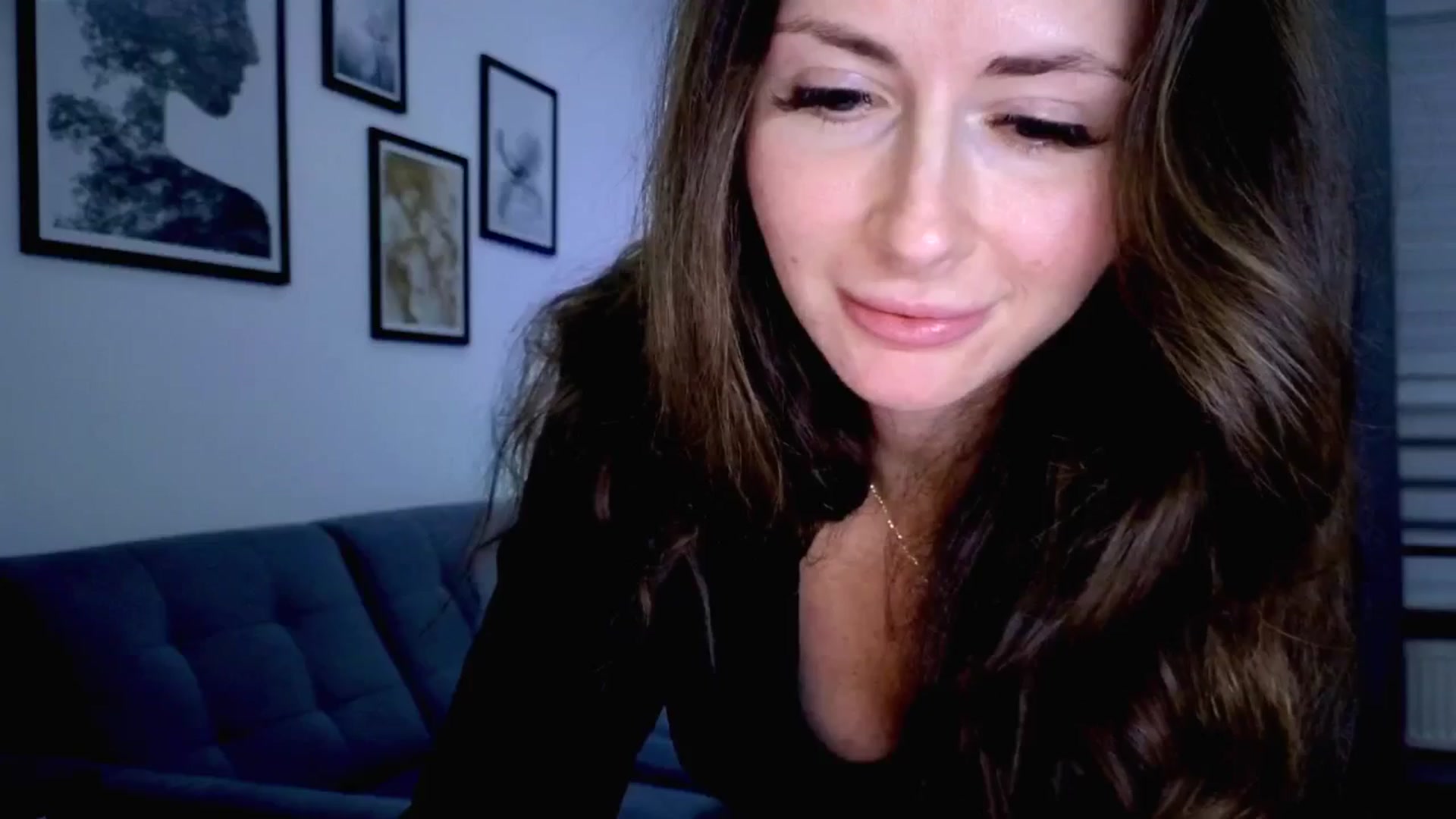 Gallery image thumbnail from Amber_Fry's myfreecams stream on, 11/24/2025, 21:54 image 19 of 20