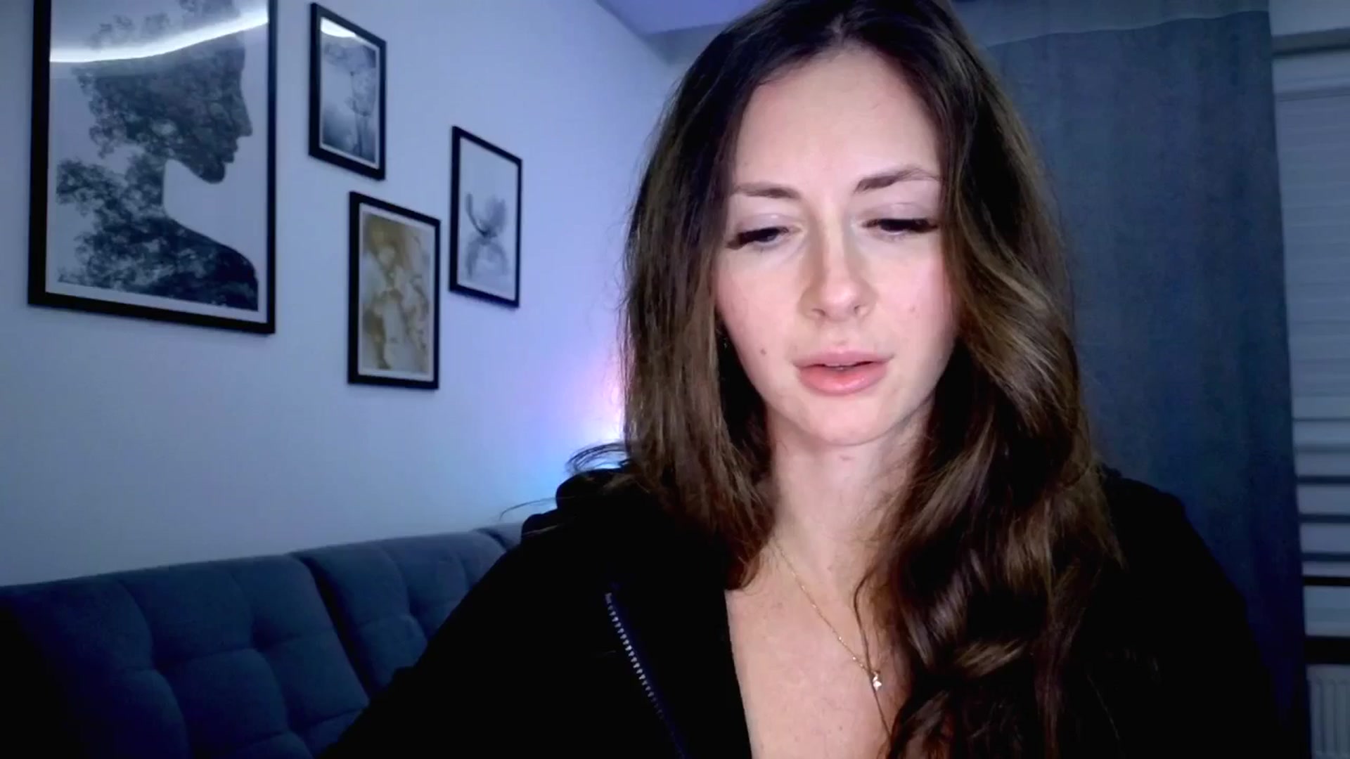 Gallery image thumbnail from Amber_Fry's myfreecams stream on, 11/24/2025, 21:54 image 5 of 20