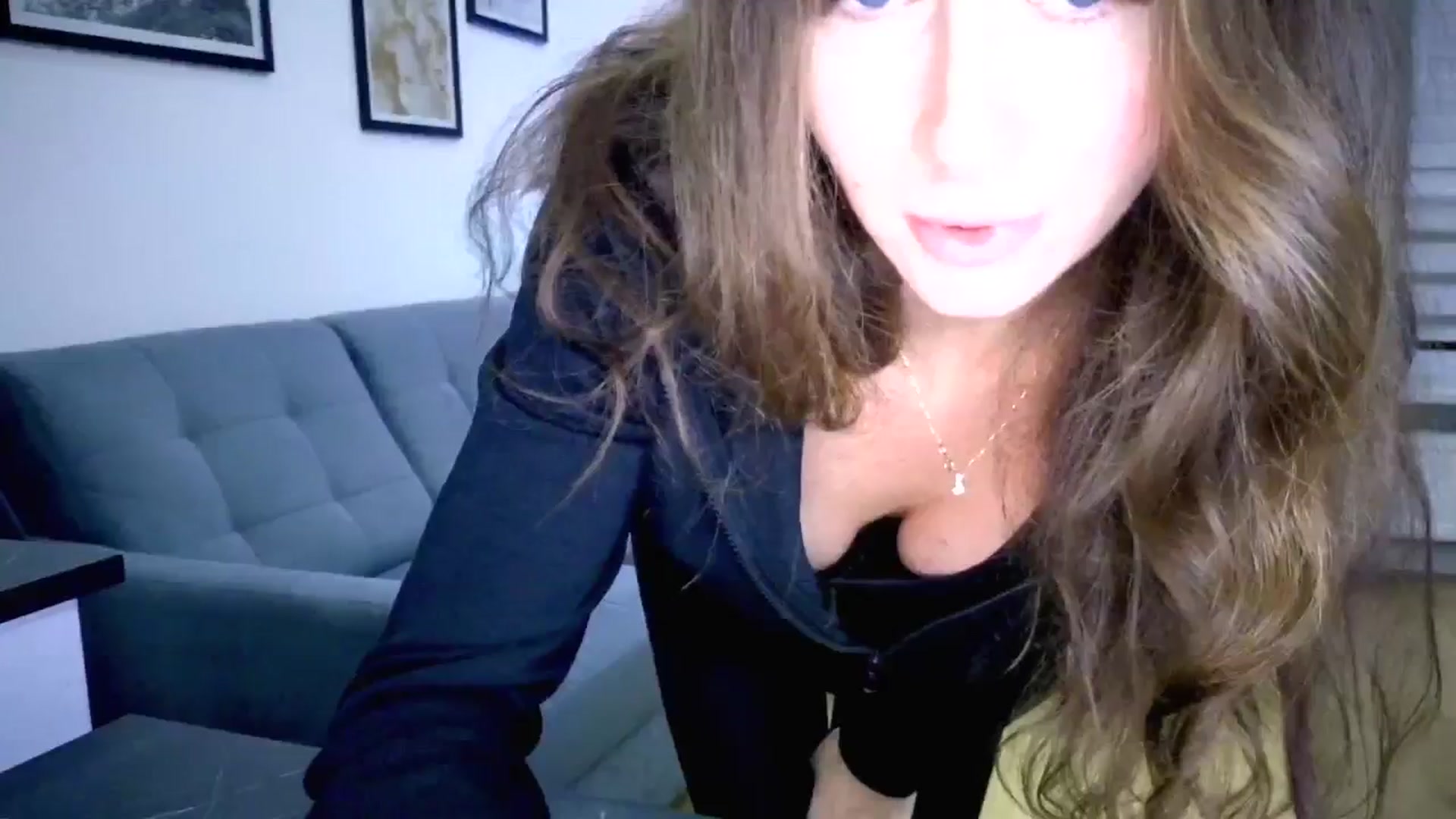 Gallery image thumbnail from Amber_Fry's myfreecams stream on, 11/24/2025, 21:54 image 17 of 20