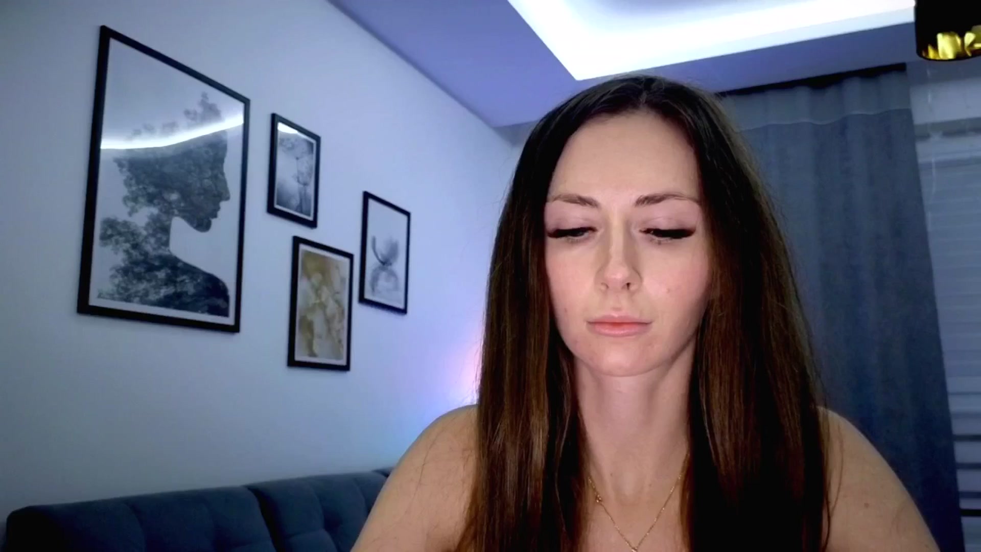 Gallery image thumbnail from Amber_Fry's myfreecams stream on, 12/02/2025, 15:29 image 20 of 20