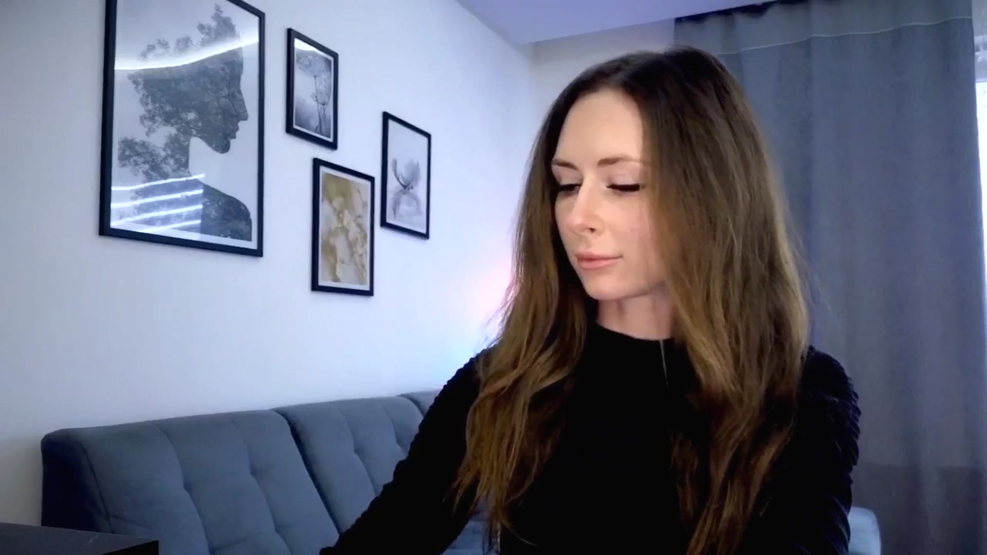 Gallery image thumbnail from Amber_Fry's myfreecams stream on, 12/03/2025, 12:49 image 17 of 20