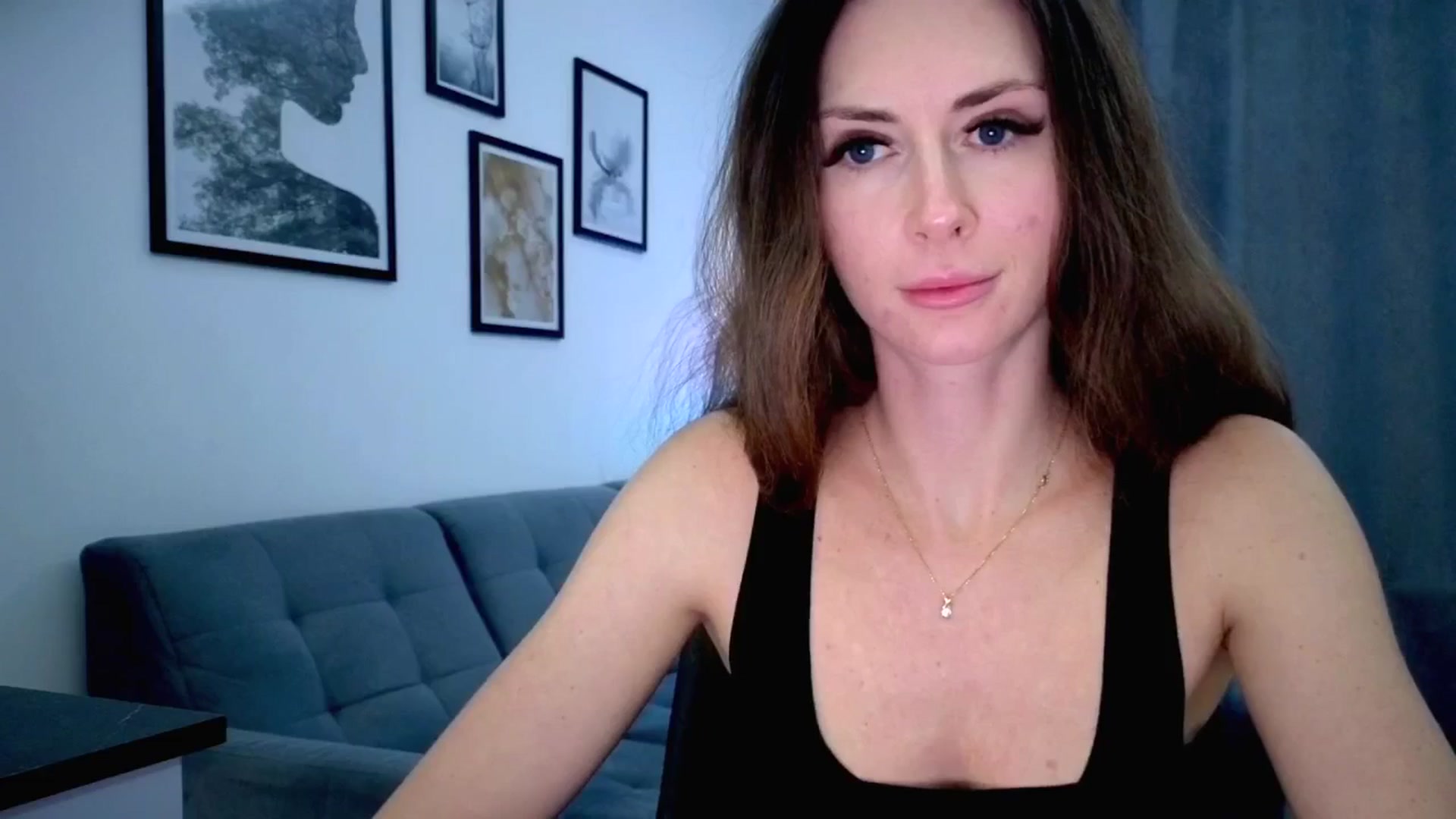 Gallery image thumbnail from Amber_Fry's myfreecams stream on, 12/04/2025, 20:29 image 16 of 20