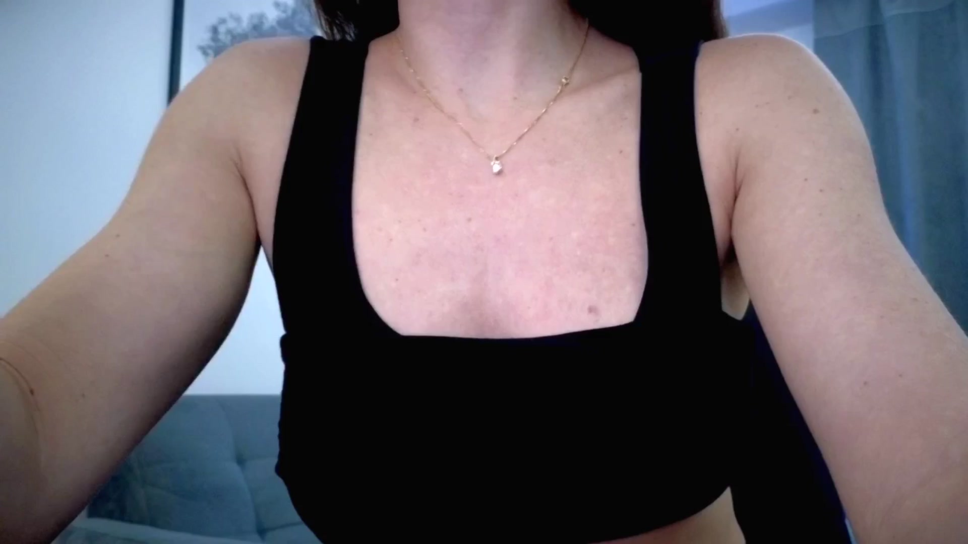 Gallery image thumbnail from Amber_Fry's myfreecams stream on, 12/04/2025, 20:29 image 7 of 20