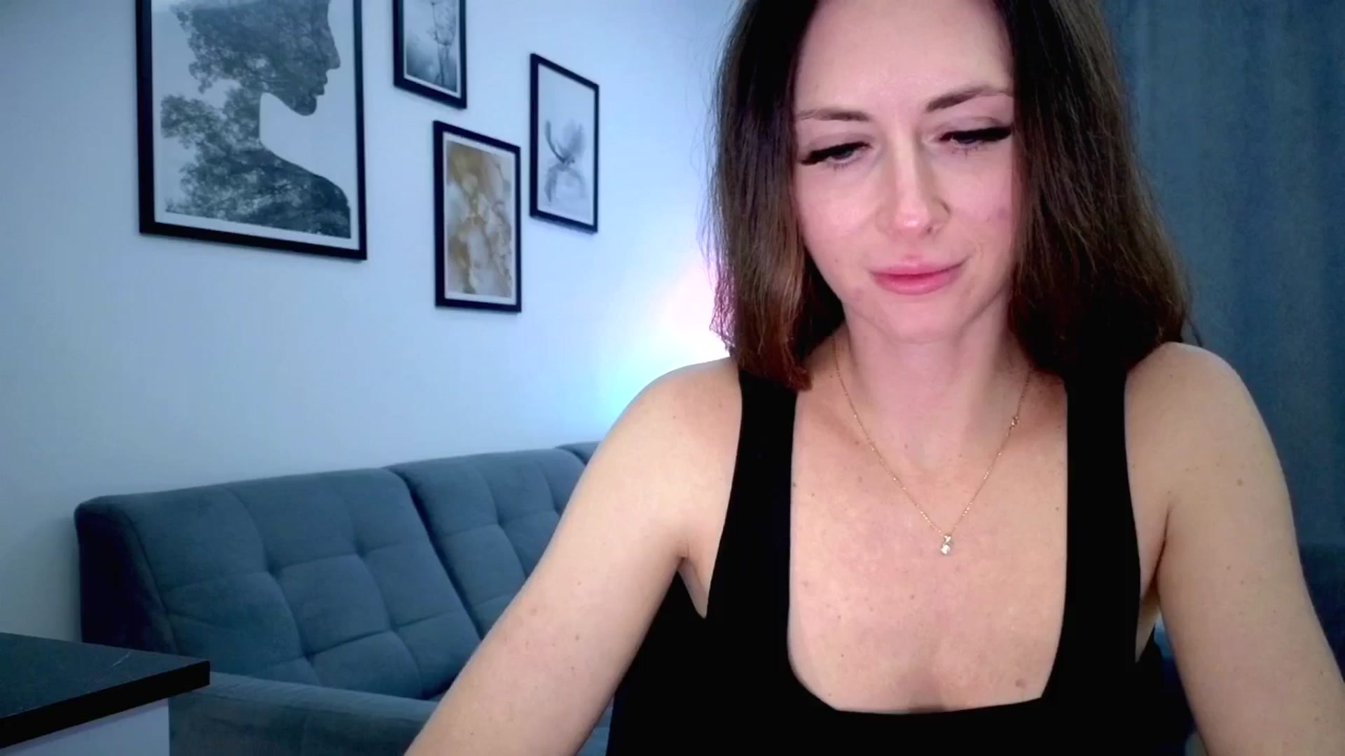 Gallery image thumbnail from Amber_Fry's myfreecams stream on, 12/04/2025, 20:29 image 11 of 20