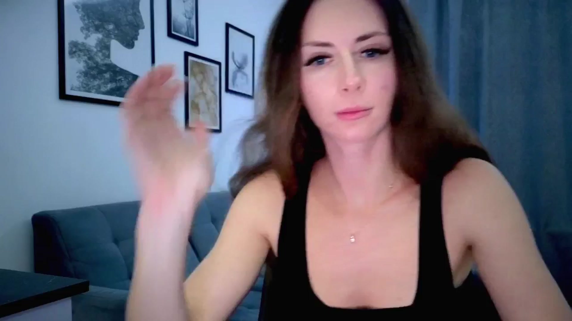 Gallery image thumbnail from Amber_Fry's myfreecams stream on, 12/04/2025, 20:29 image 15 of 20