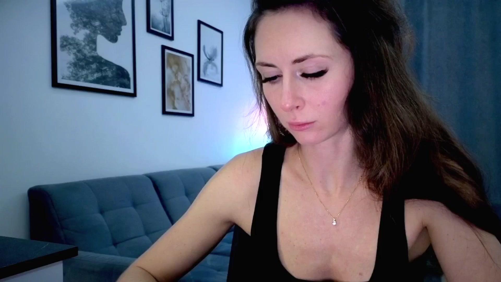 Gallery image thumbnail from Amber_Fry's myfreecams stream on, 12/04/2025, 20:29 image 20 of 20