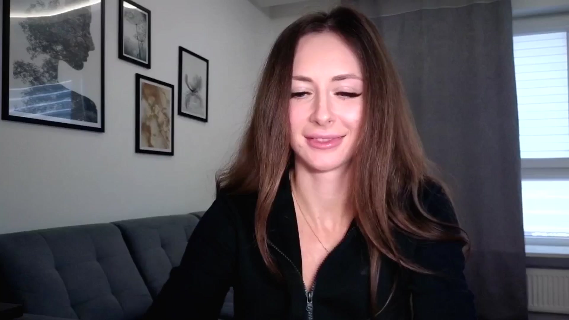 Gallery image thumbnail from Amber_Fry's myfreecams stream on, 12/07/2025, 14:16 image 14 of 20