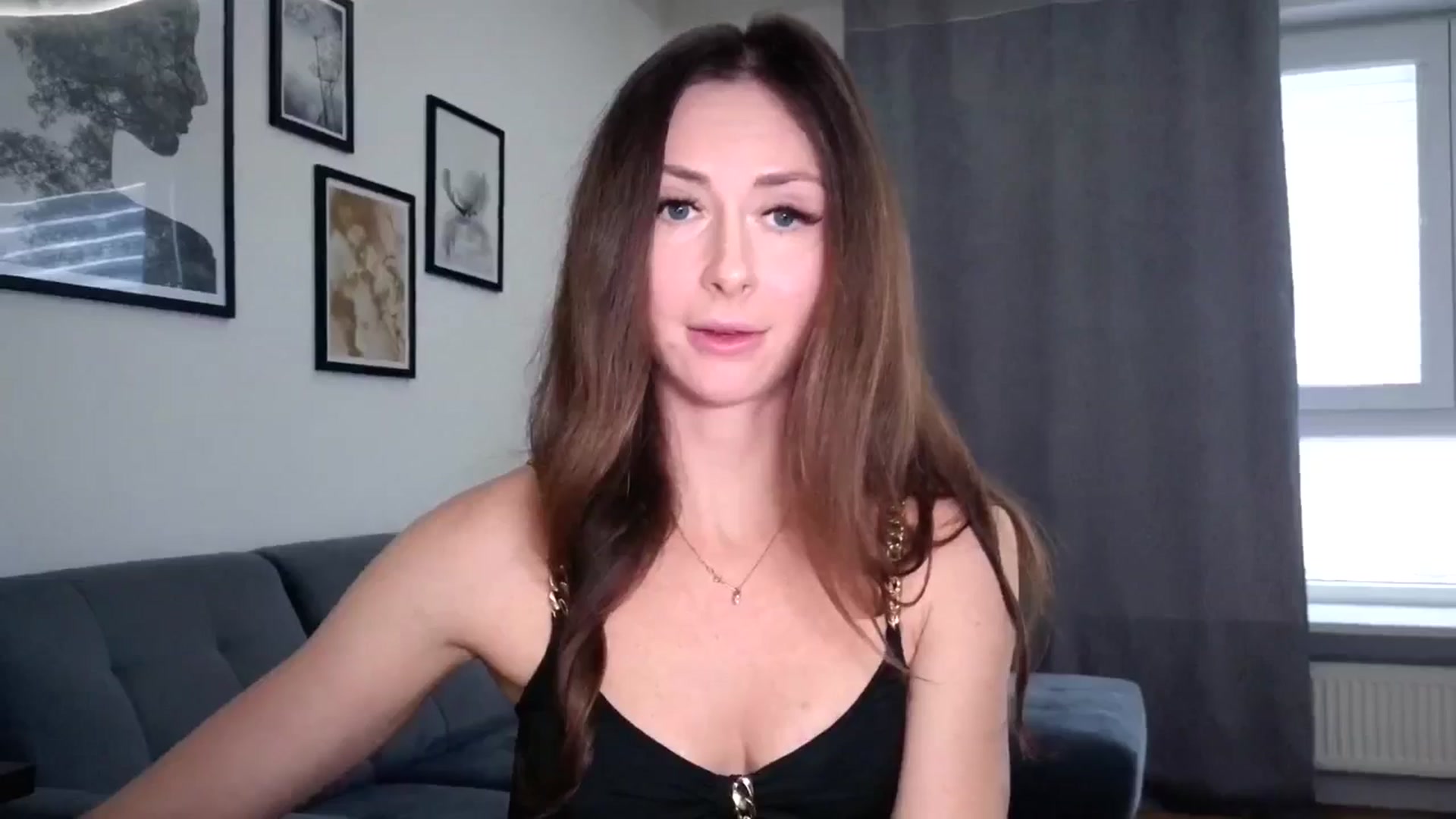 Gallery image thumbnail from Amber_Fry's myfreecams stream on, 12/07/2025, 14:16 image 4 of 20