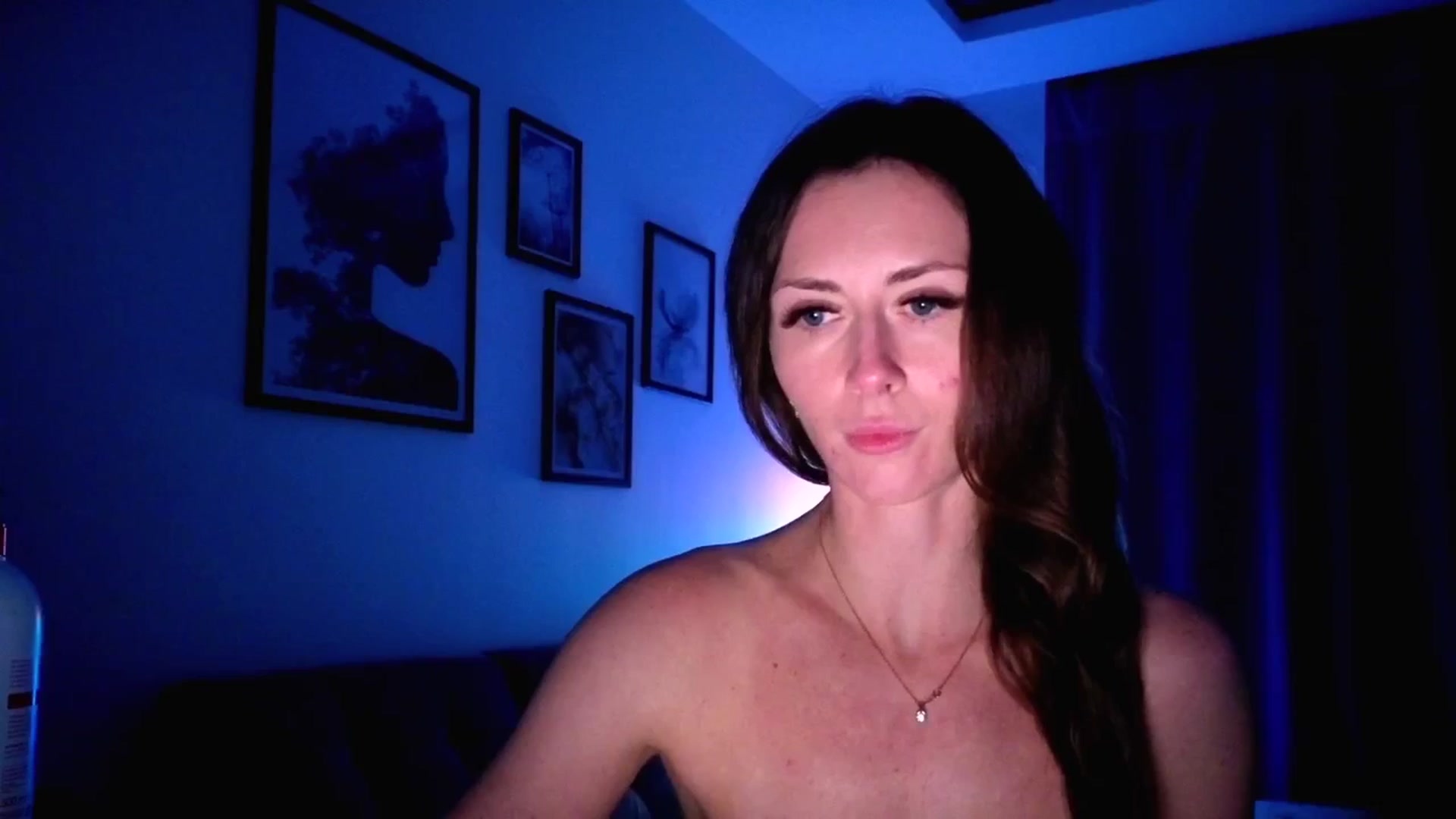Gallery image thumbnail from Amber_Fry's myfreecams stream on, 12/08/2025, 15:52 image 20 of 20