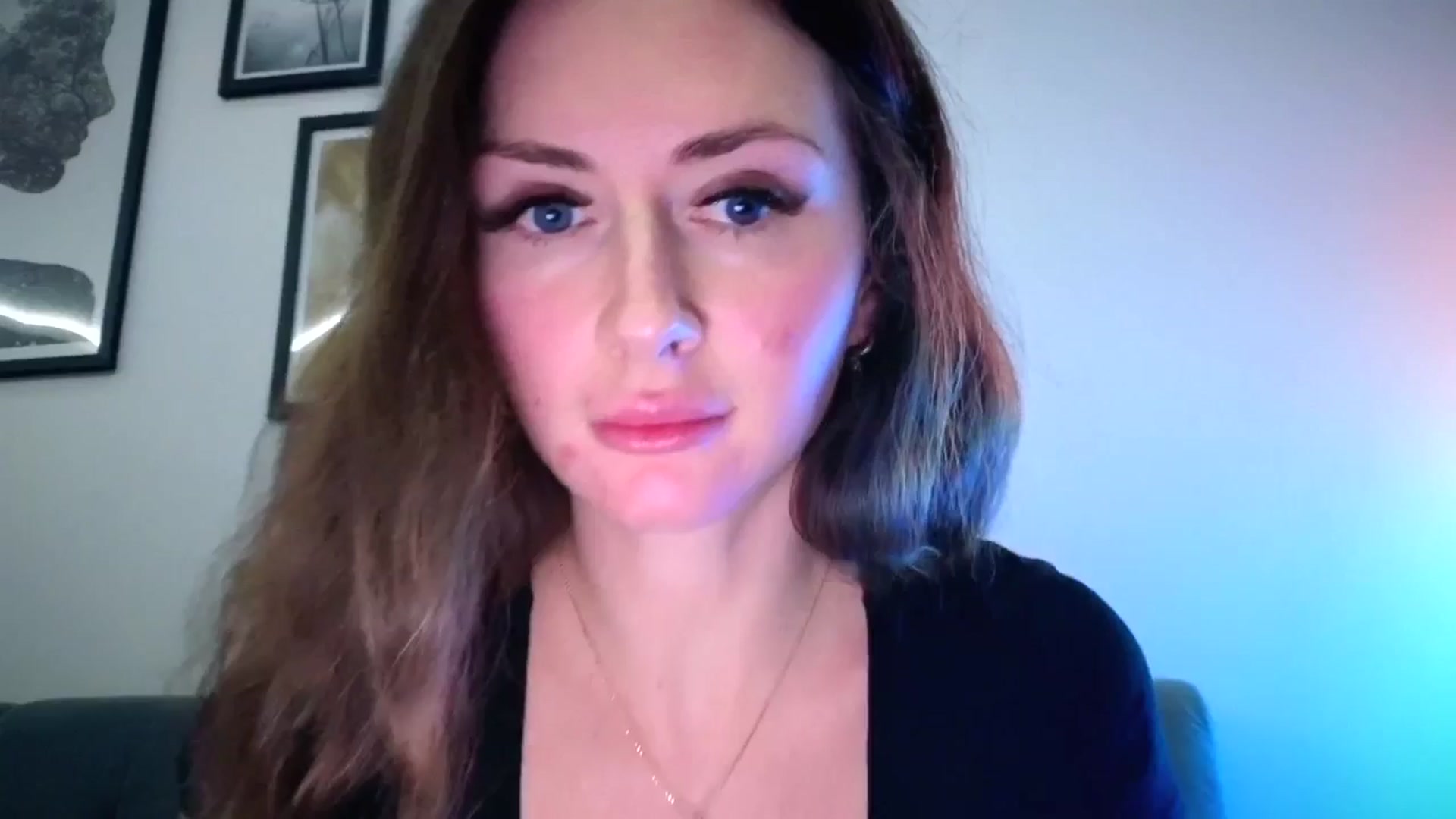 Gallery image thumbnail from Amber_Fry's myfreecams stream on, 12/10/2025, 21:33 image 18 of 20