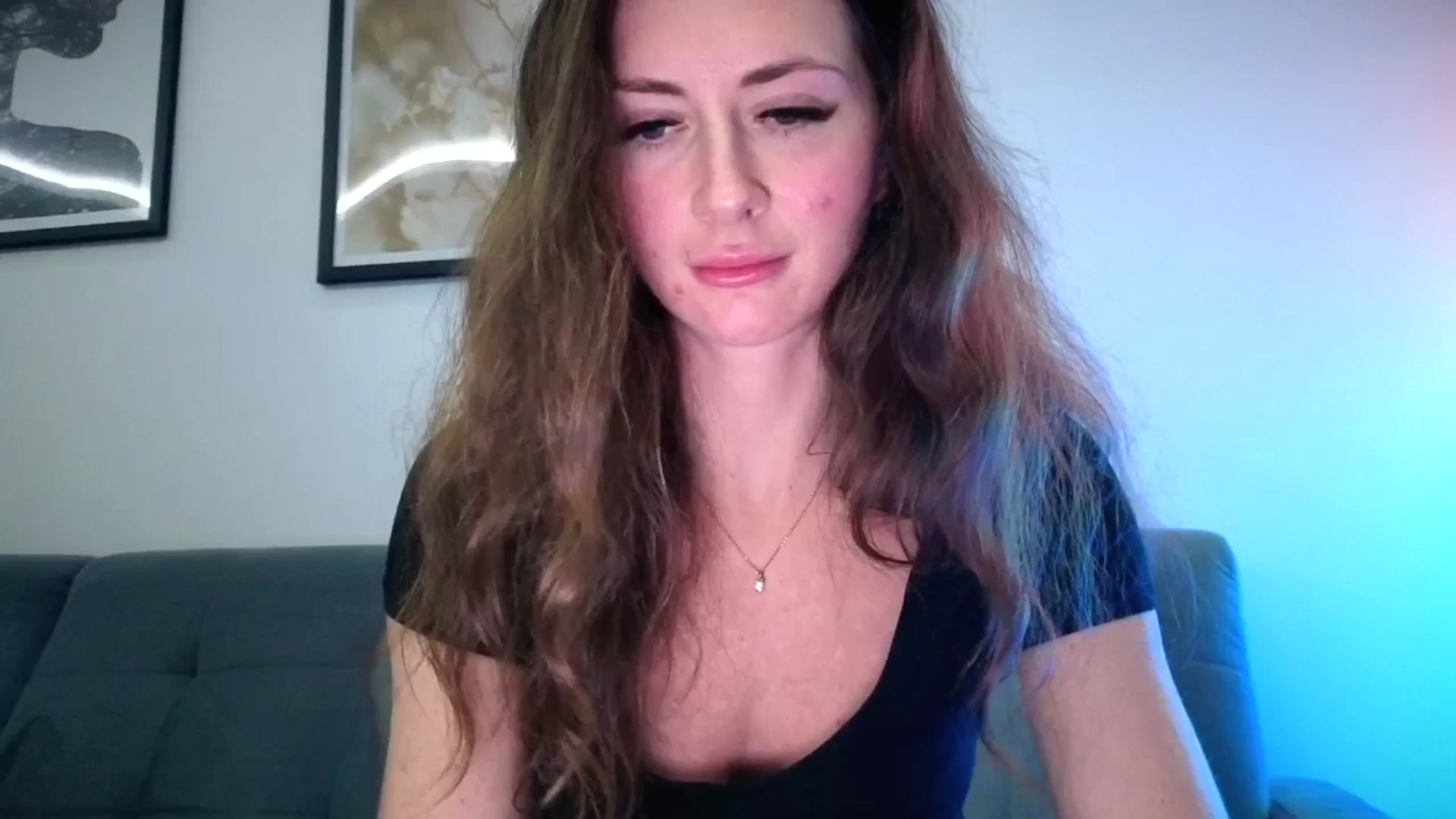 Gallery image thumbnail from Amber_Fry's myfreecams stream on, 12/10/2025, 21:33 image 11 of 20