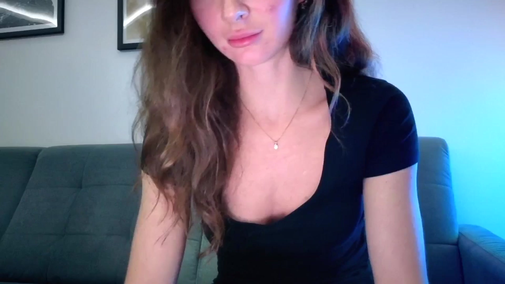 Gallery image thumbnail from Amber_Fry's myfreecams stream on, 12/10/2025, 21:33 image 7 of 20
