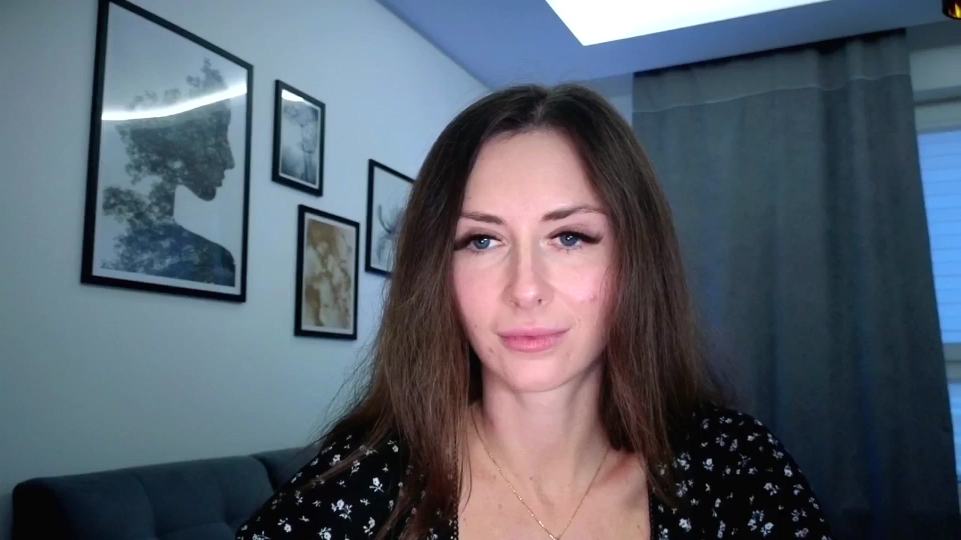 Gallery image thumbnail from Amber_Fry's myfreecams stream on, 12/11/2025, 15:24 image 12 of 20