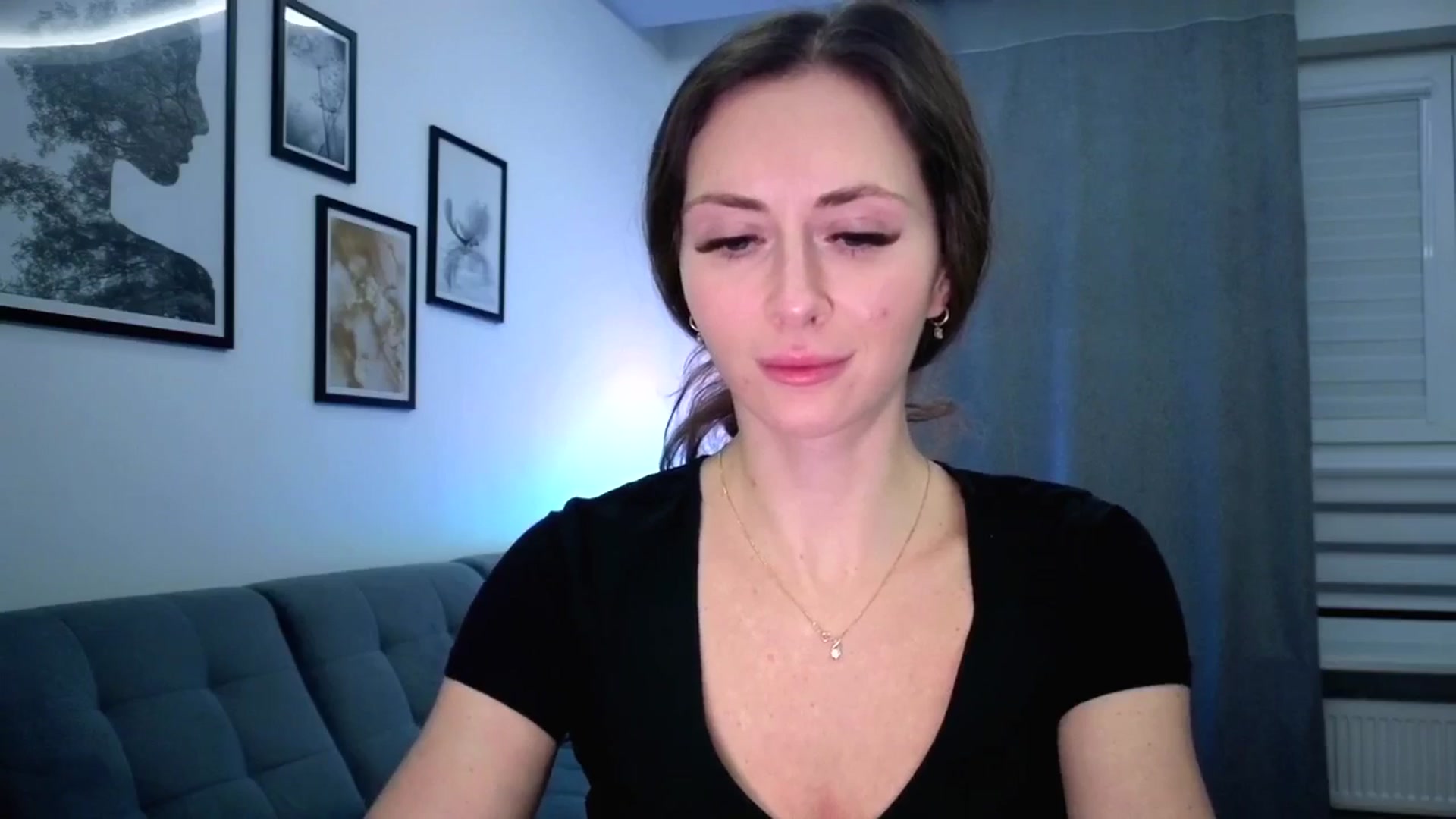 Gallery image thumbnail from Amber_Fry's myfreecams stream on, 12/14/2025, 22:20 image 7 of 20