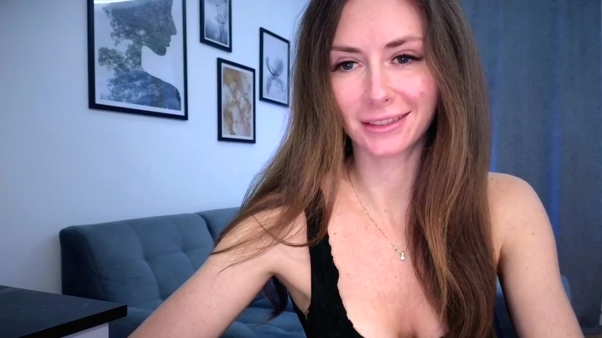 Gallery image thumbnail from Amber_Fry's myfreecams stream on, 12/20/2025, 14:13 image 12 of 20