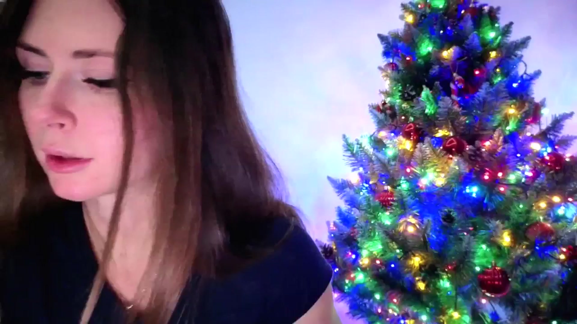 Gallery image thumbnail from Amber_Fry's myfreecams stream on, 12/22/2025, 22:47 image 20 of 20