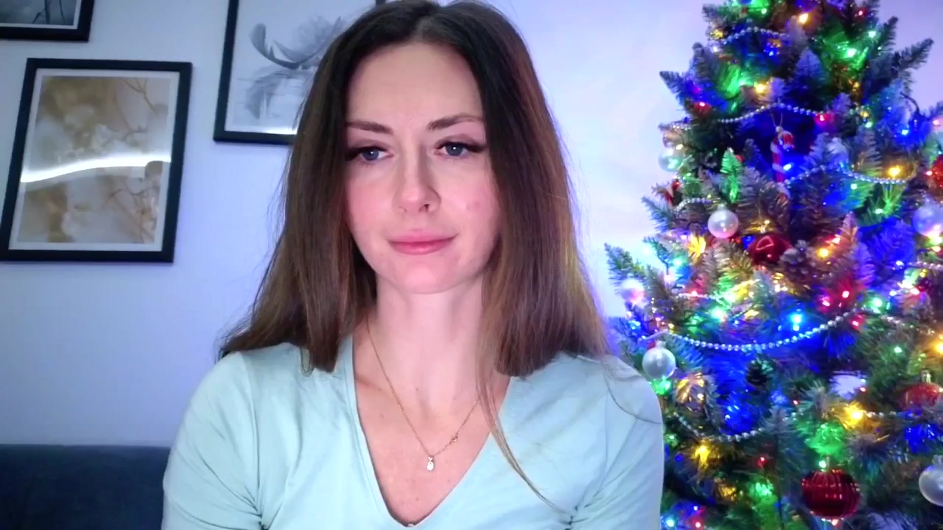 Gallery image thumbnail from Amber_Fry's myfreecams stream on, 12/25/2025, 18:49 image 1 of 20