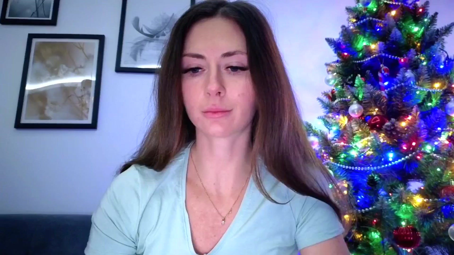 Gallery image thumbnail from Amber_Fry's myfreecams stream on, 12/25/2025, 18:49 image 4 of 20
