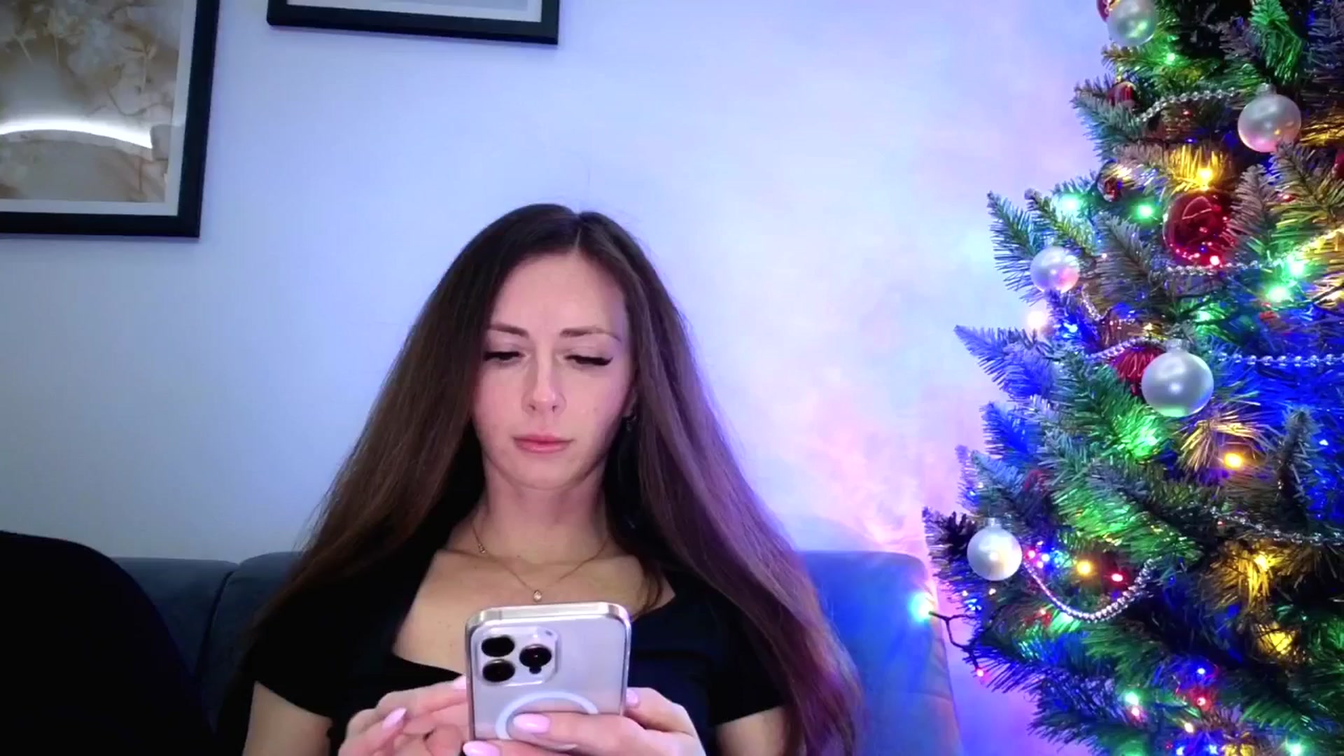 Gallery image thumbnail from Amber_Fry's myfreecams stream on, 12/27/2025, 17:48 image 1 of 20