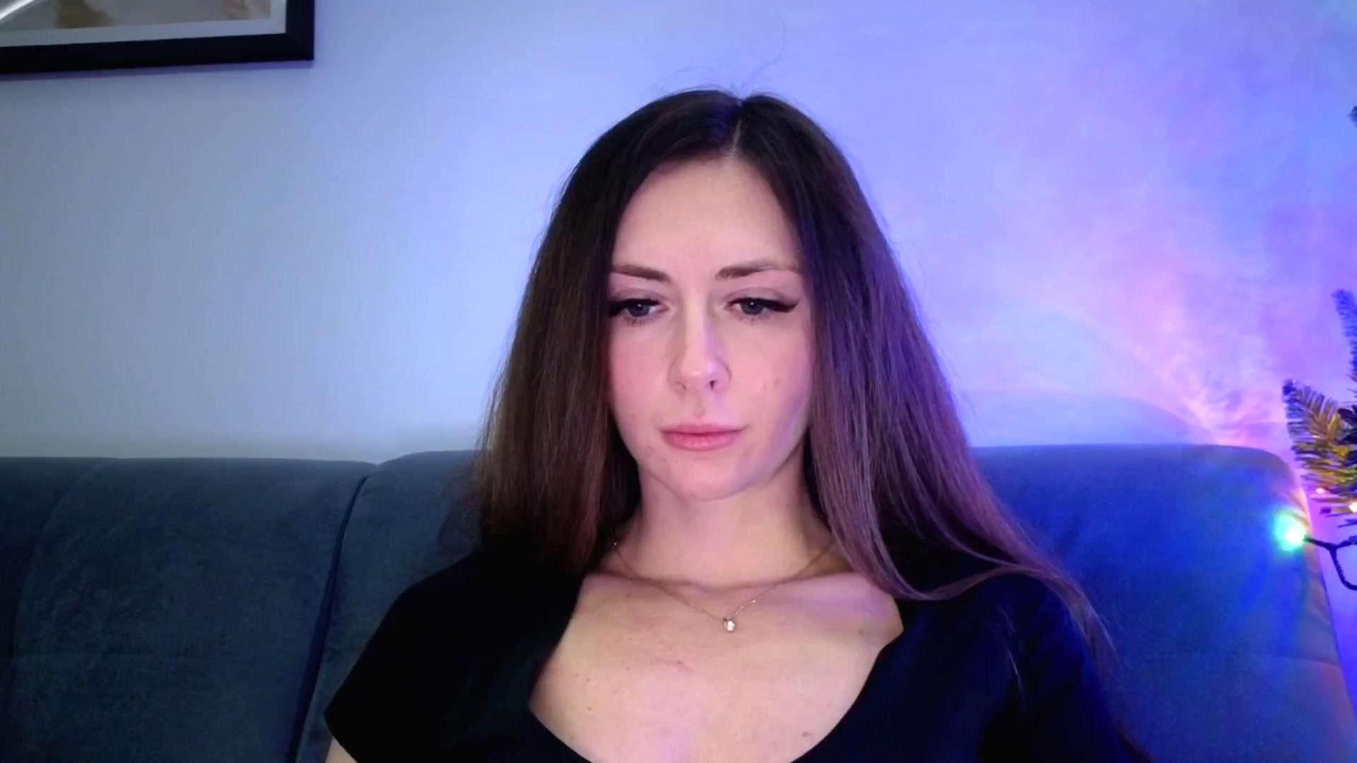 Gallery image thumbnail from Amber_Fry's myfreecams stream on, 12/27/2025, 19:29 image 1 of 20