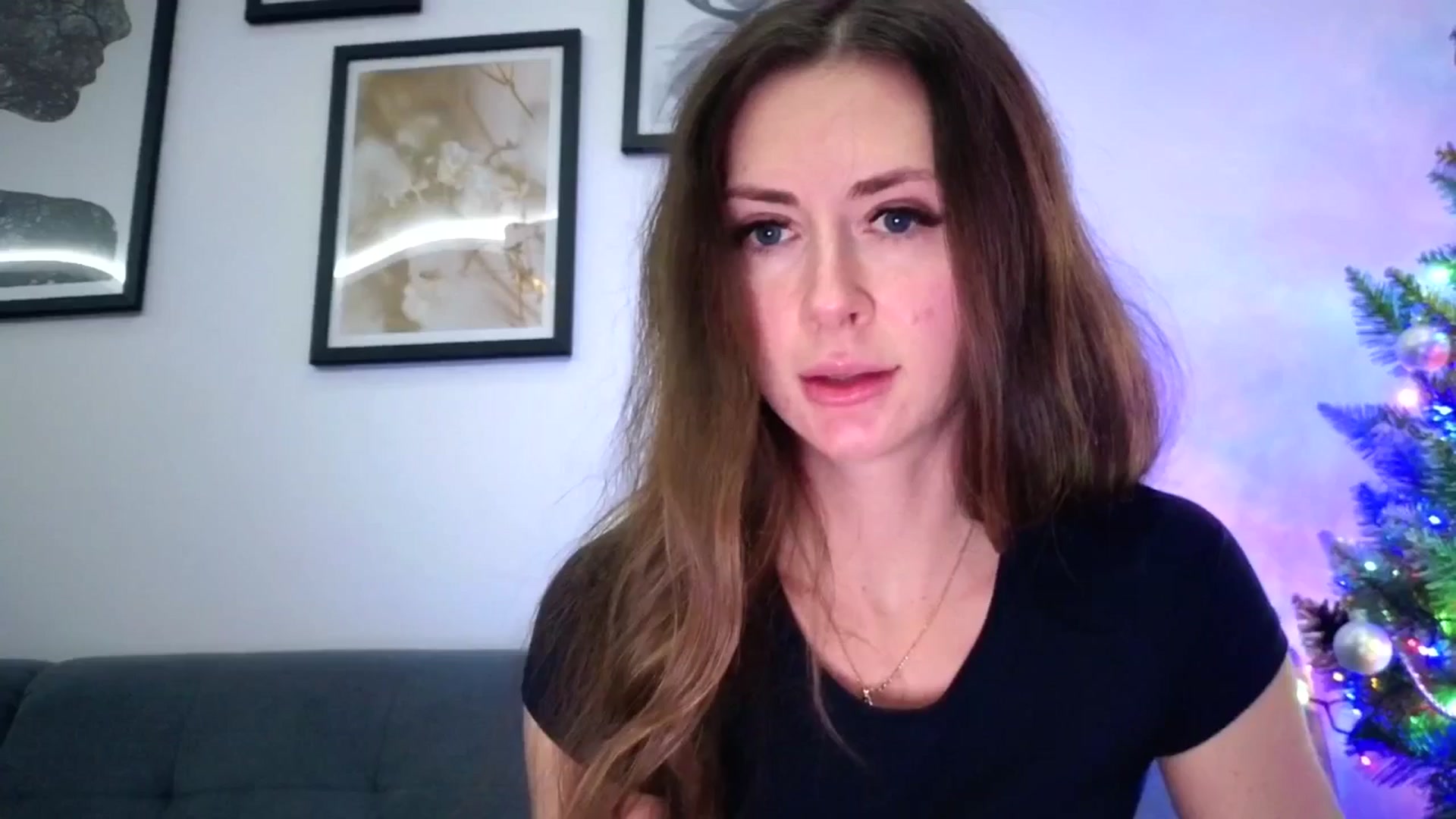 Gallery image thumbnail from Amber_Fry's myfreecams stream on, 01/02/2026, 20:53 image 19 of 20