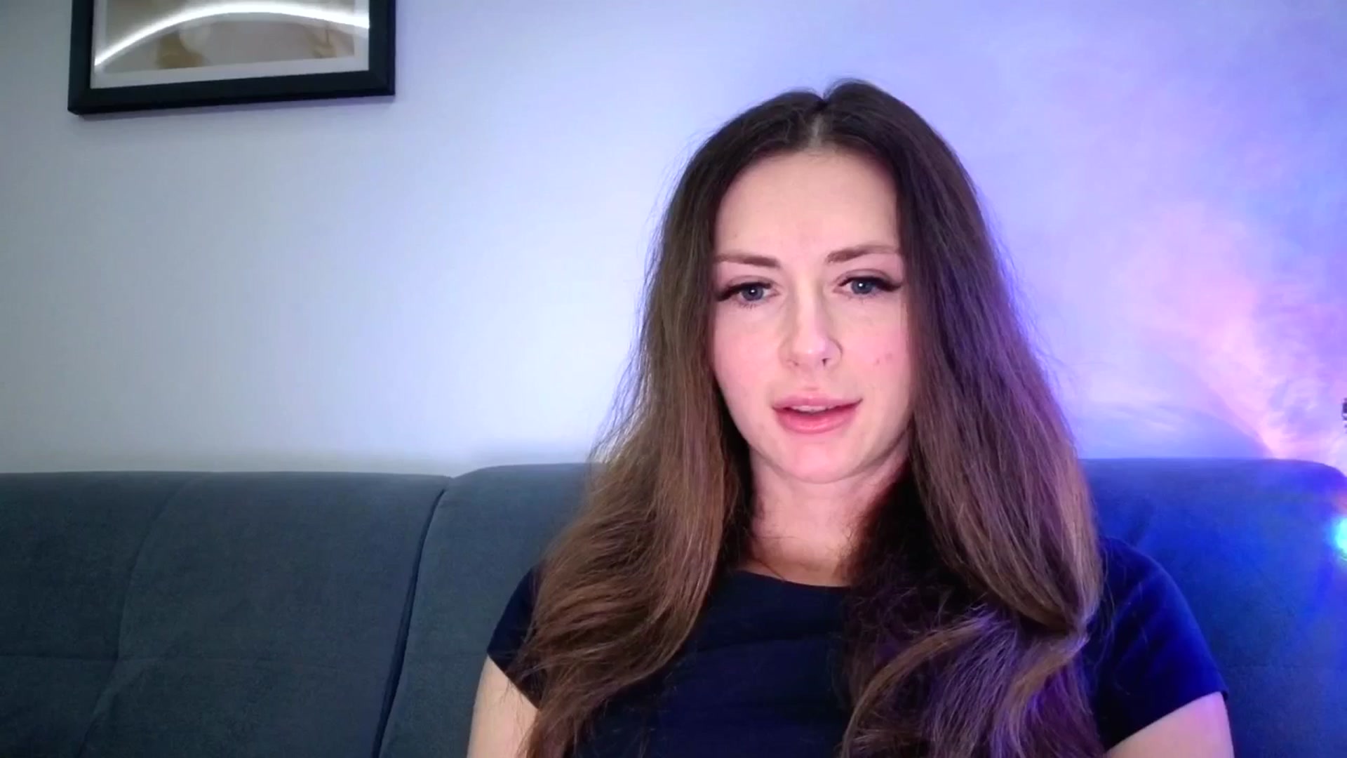 Gallery image thumbnail from Amber_Fry's myfreecams stream on, 01/02/2026, 20:53 image 3 of 20