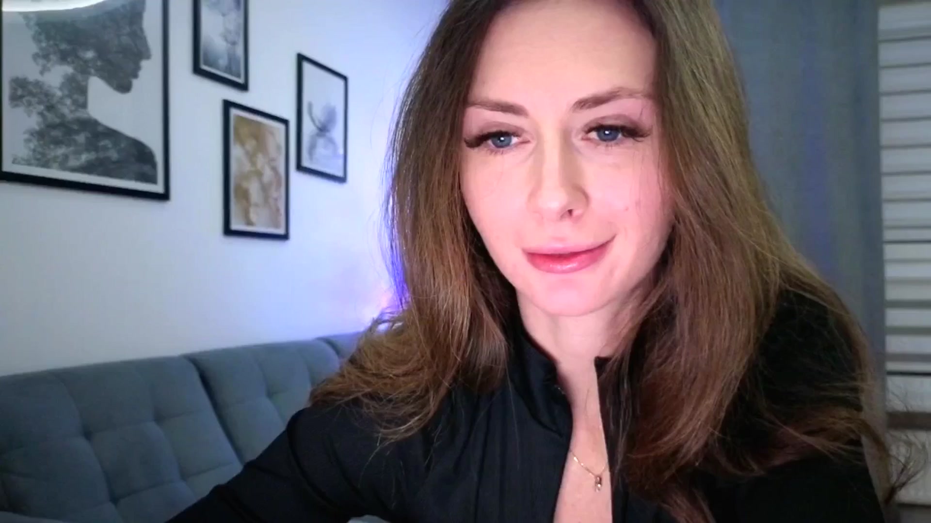 Gallery image thumbnail from Amber_Fry's myfreecams stream on, 01/08/2026, 17:59 image 15 of 20