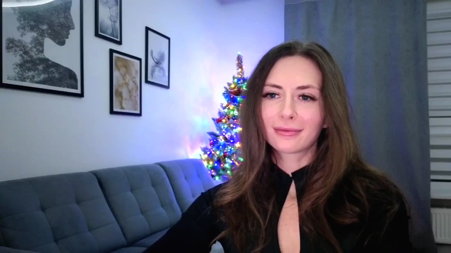 Gallery image thumbnail from Amber_Fry's myfreecams stream on, 01/08/2026, 19:17 image 18 of 20