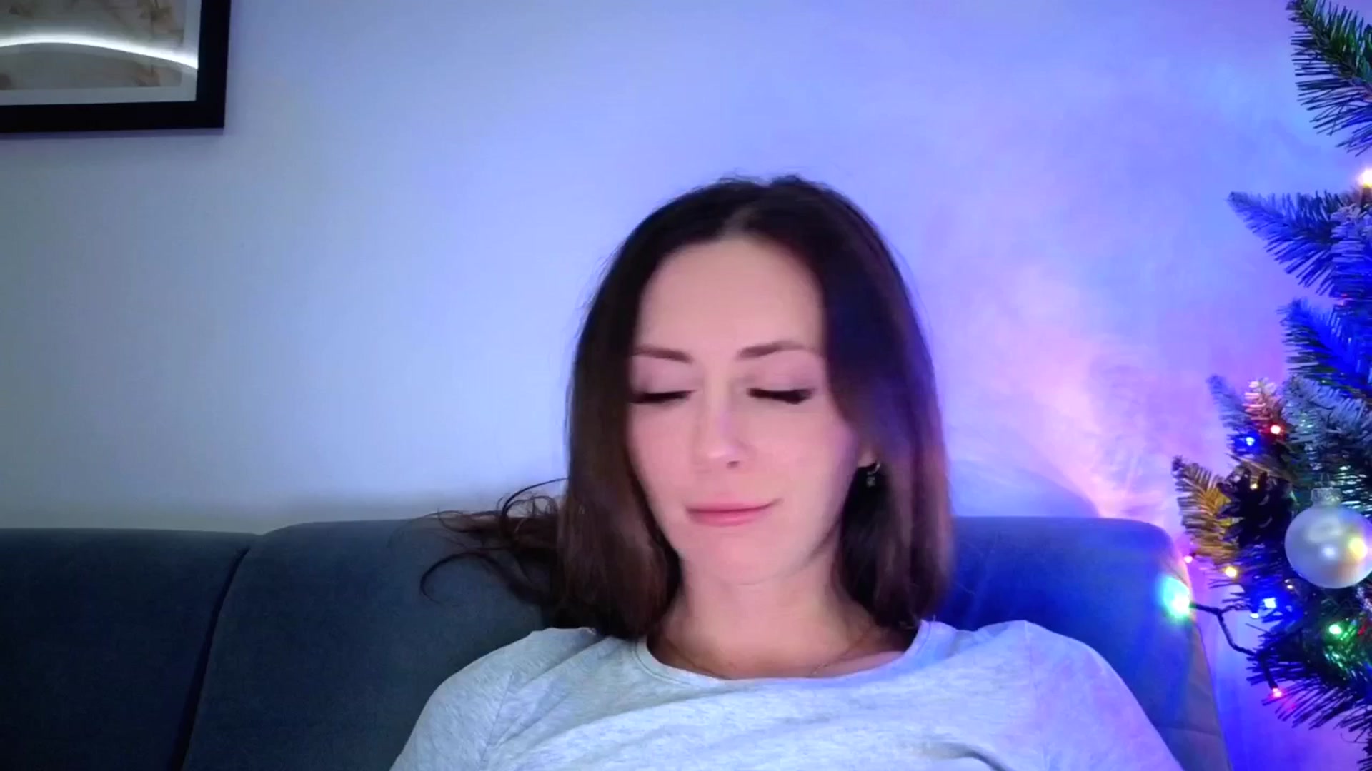 Gallery image thumbnail from Amber_Fry's myfreecams stream on, 01/09/2026, 23:03 image 17 of 20