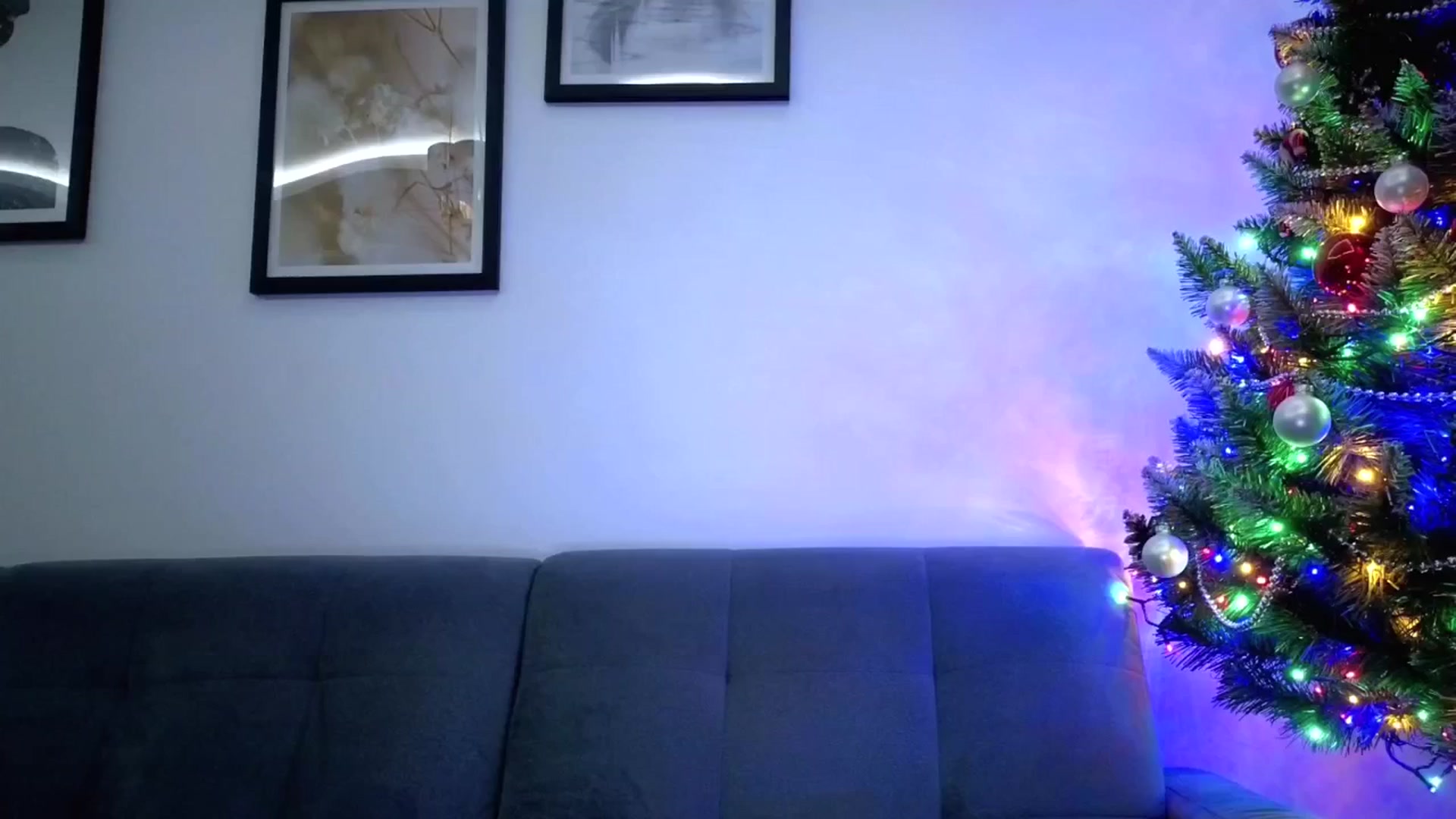 Gallery image thumbnail from Amber_Fry's myfreecams stream on, 01/09/2026, 23:03 image 6 of 20