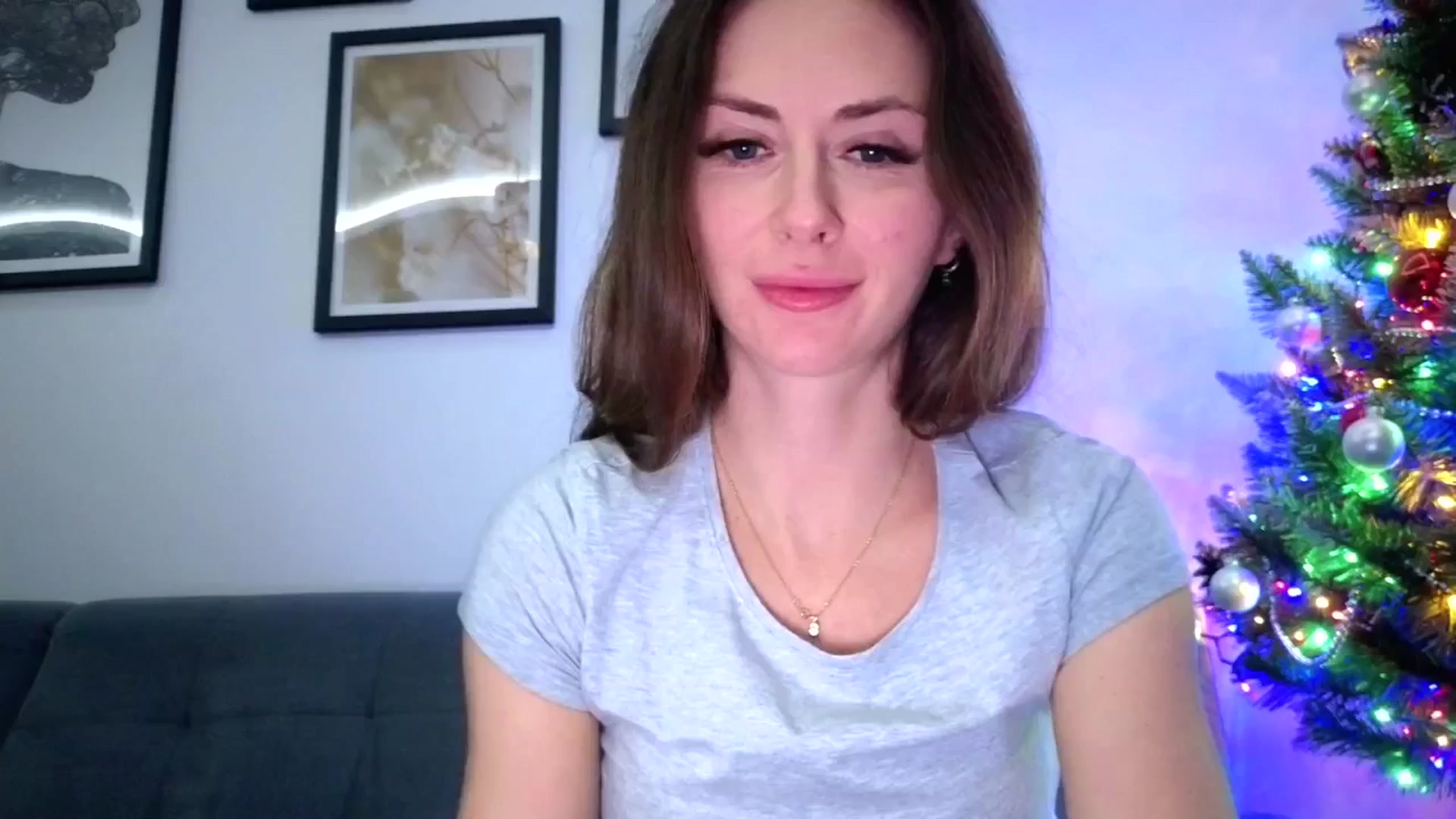 Gallery image thumbnail from Amber_Fry's myfreecams stream on, 01/09/2026, 23:03 image 13 of 20
