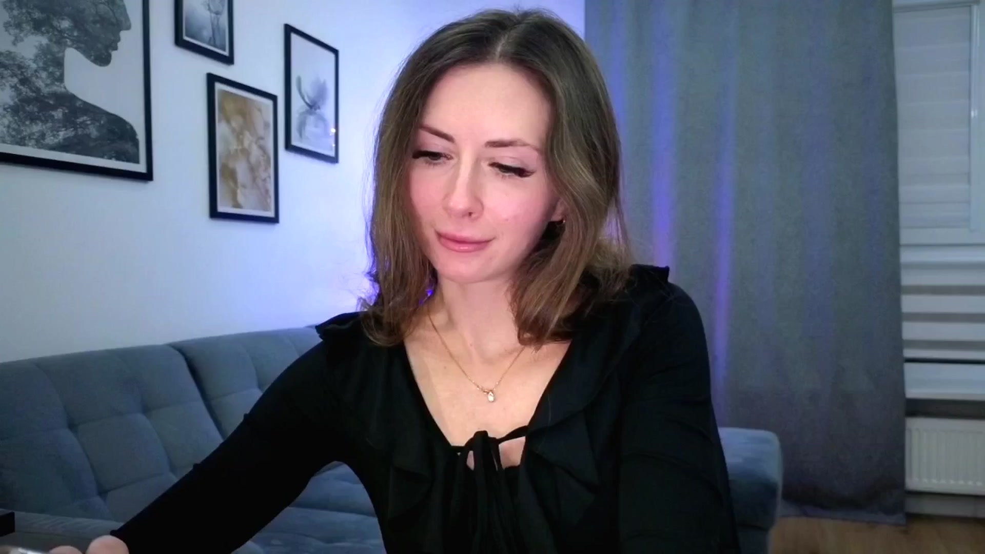 Gallery image thumbnail from Amber_Fry's myfreecams stream on, 01/10/2026, 21:09 image 14 of 20