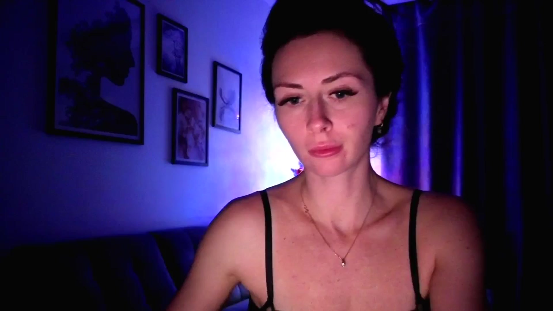 Gallery image thumbnail from Amber_Fry's myfreecams stream on, 01/10/2026, 23:29 image 2 of 20