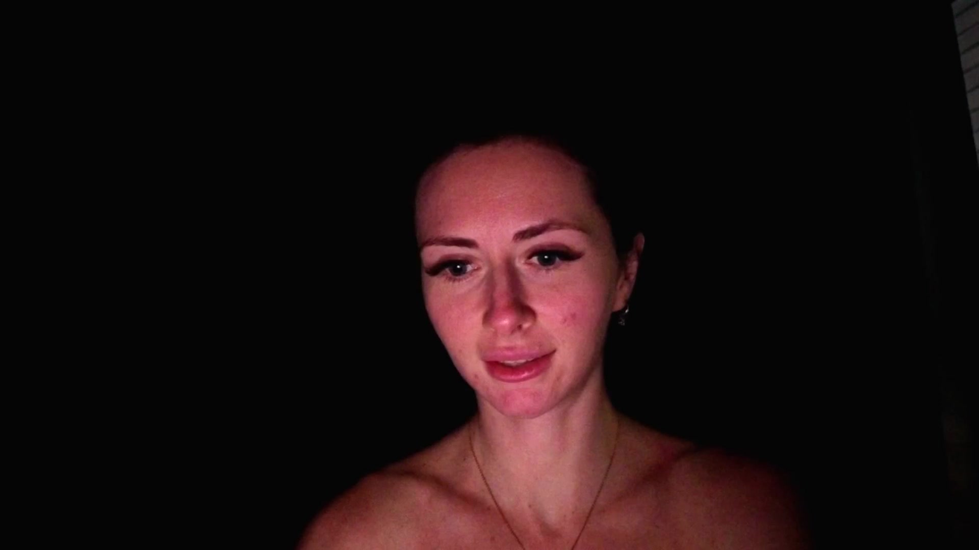 Gallery image thumbnail from Amber_Fry's myfreecams stream on, 01/11/2026, 24:45 image 15 of 20