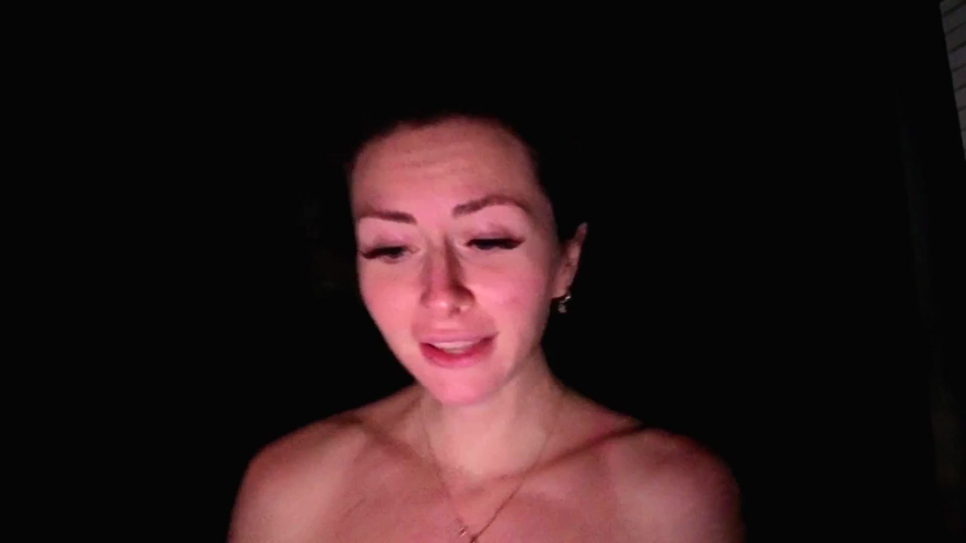Gallery image thumbnail from Amber_Fry's myfreecams stream on, 01/11/2026, 24:45 image 20 of 20