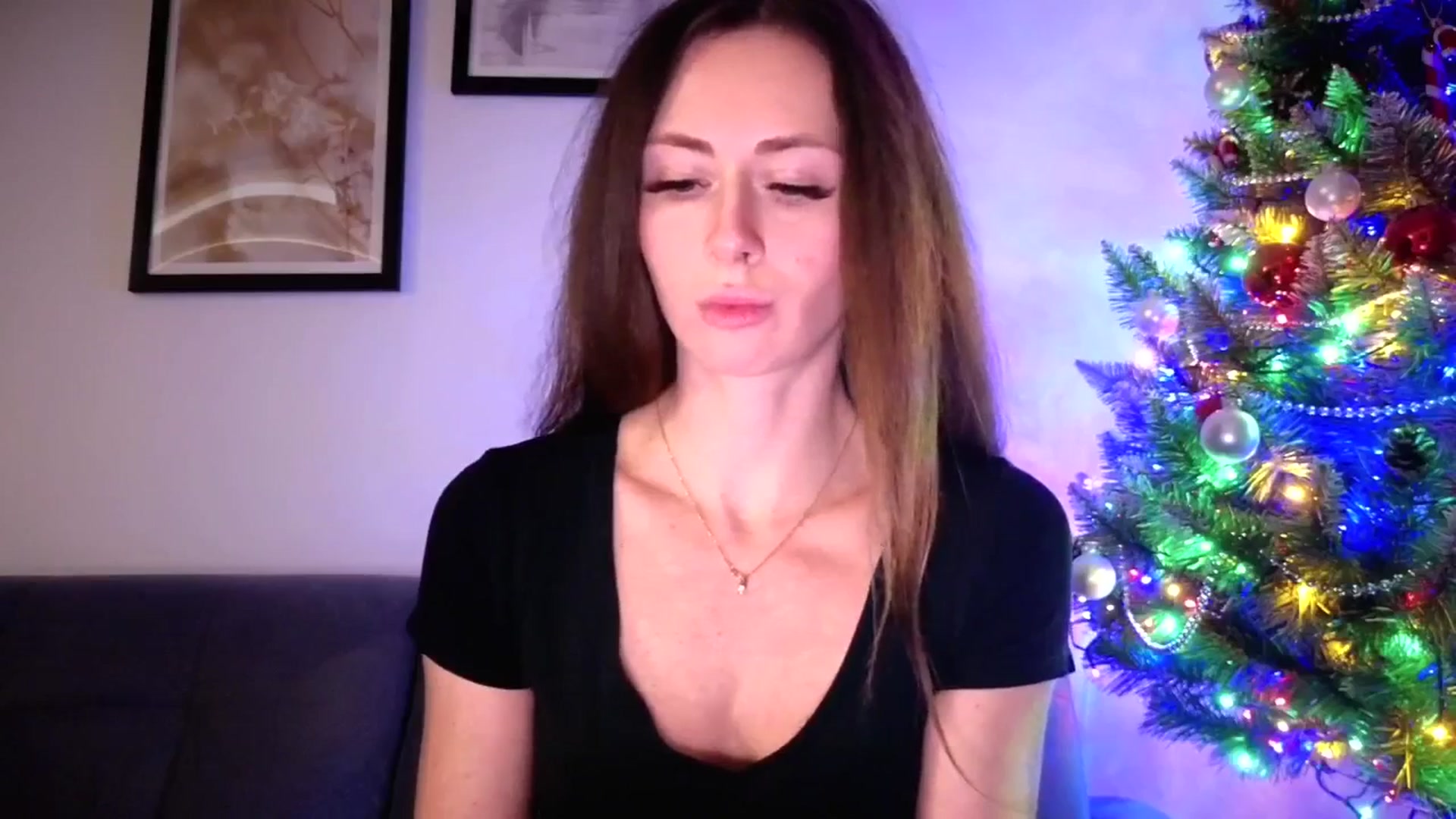 Gallery image thumbnail from Amber_Fry's myfreecams stream on, 01/11/2026, 16:44 image 16 of 20
