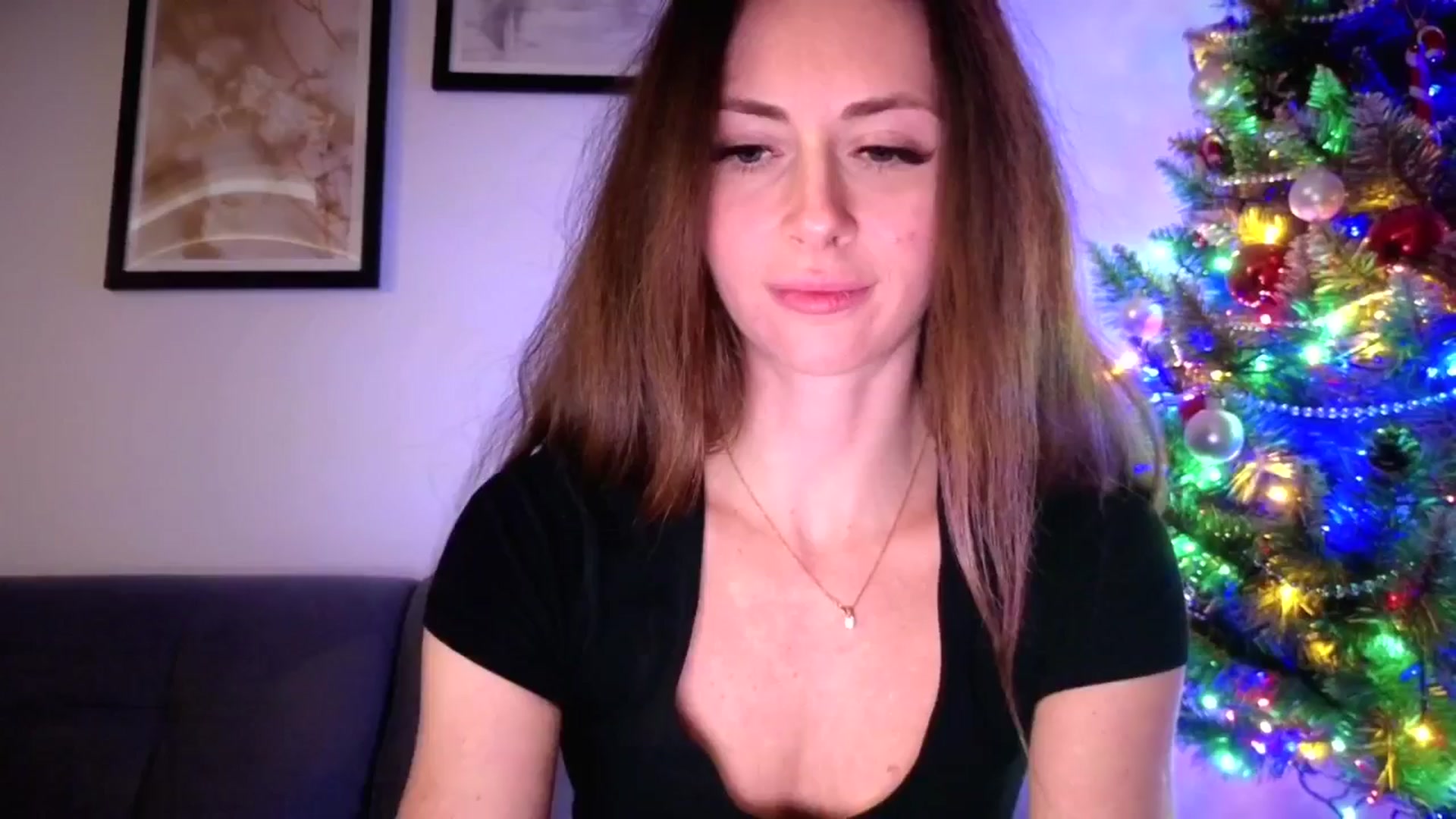 Gallery image thumbnail from Amber_Fry's myfreecams stream on, 01/11/2026, 17:57 image 3 of 20