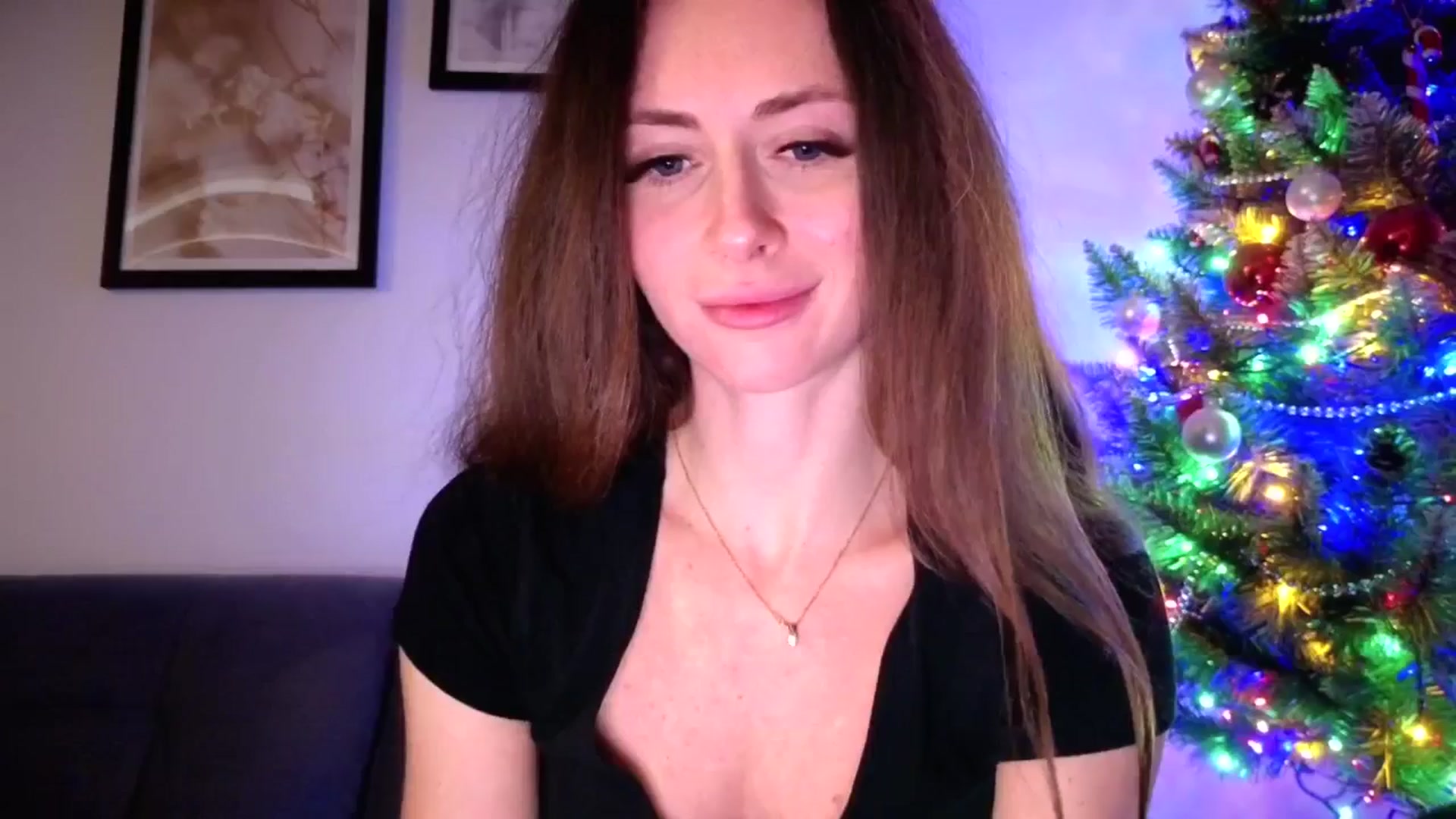 Gallery image thumbnail from Amber_Fry's myfreecams stream on, 01/11/2026, 17:57 image 6 of 20