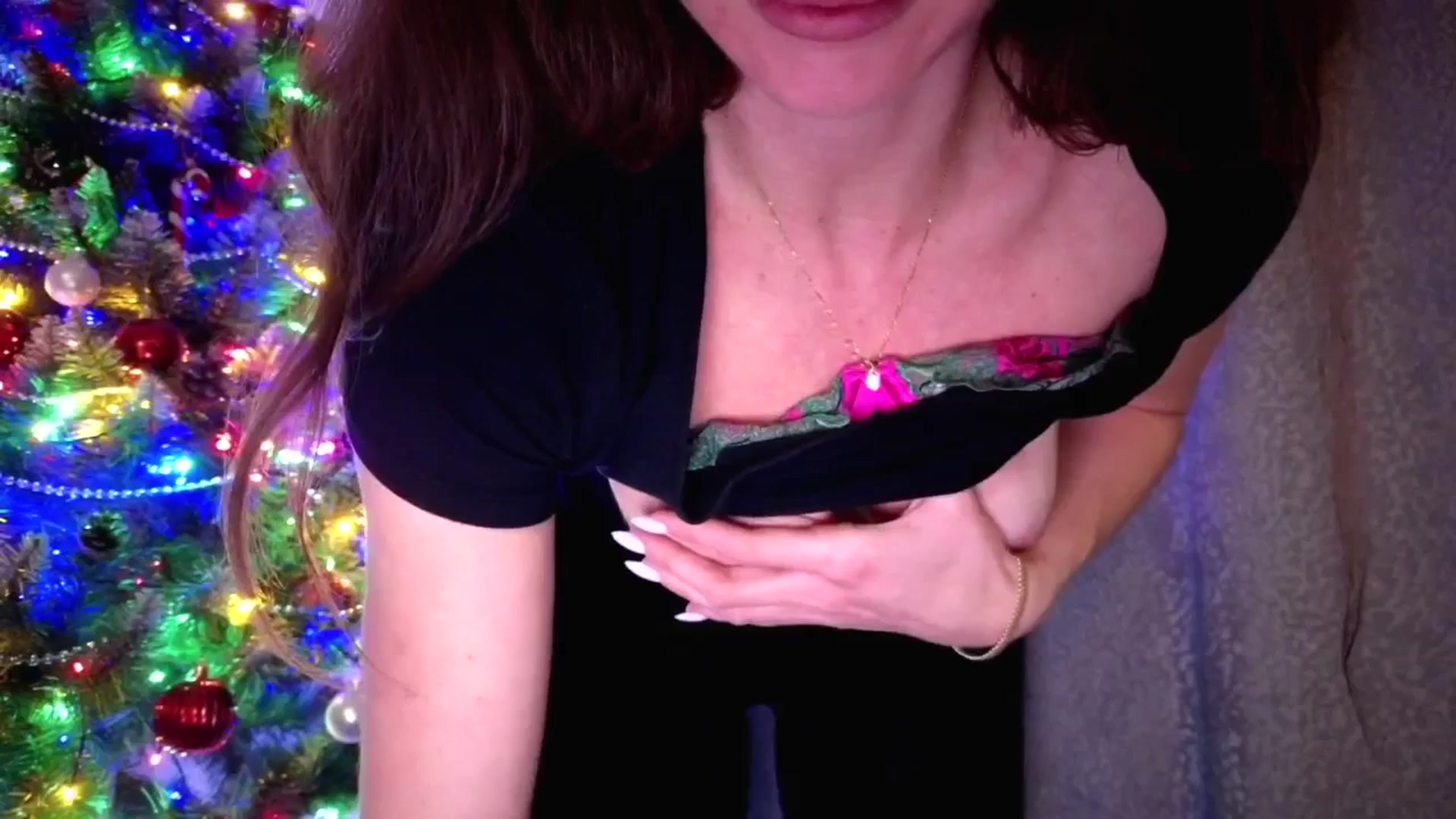 Gallery image thumbnail from Amber_Fry's myfreecams stream on, 01/11/2026, 17:57 image 10 of 20