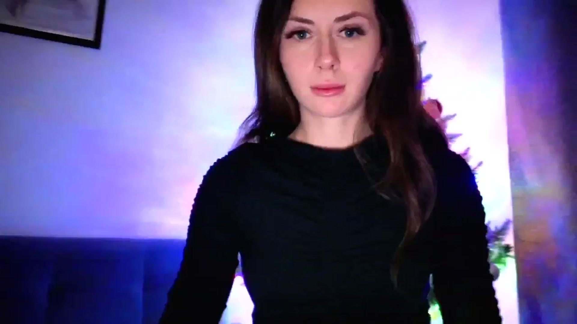 Gallery image thumbnail from Amber_Fry's myfreecams stream on, 01/13/2026, 21:56 image 6 of 20