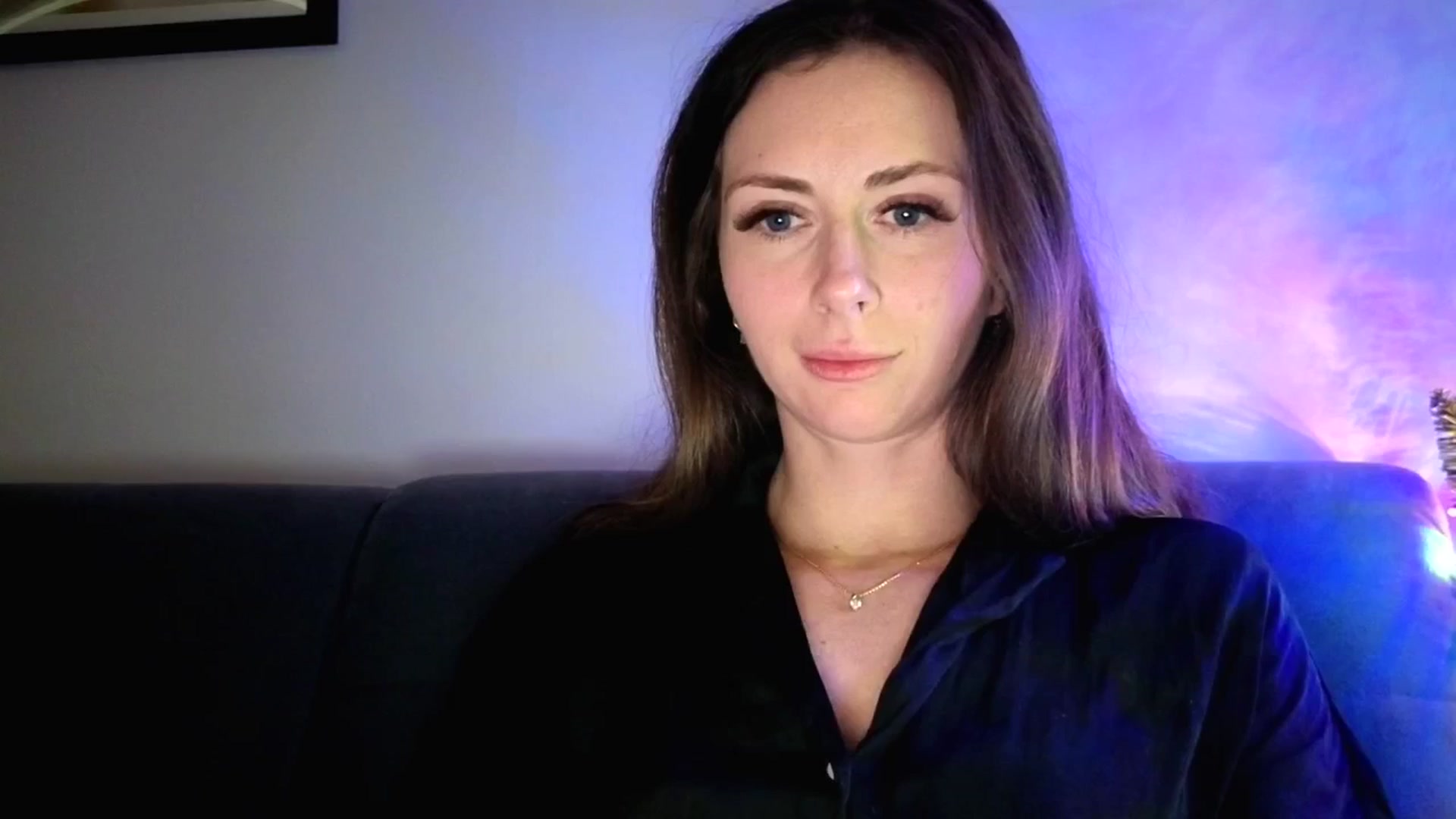 Gallery image thumbnail from Amber_Fry's myfreecams stream on, 01/14/2026, 22:58 image 20 of 20
