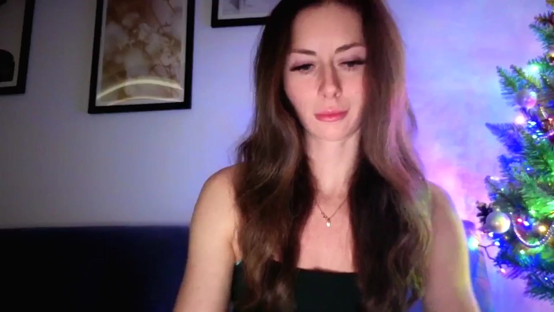 Gallery image thumbnail from Amber_Fry's myfreecams stream on, 01/17/2026, 20:35 image 2 of 20