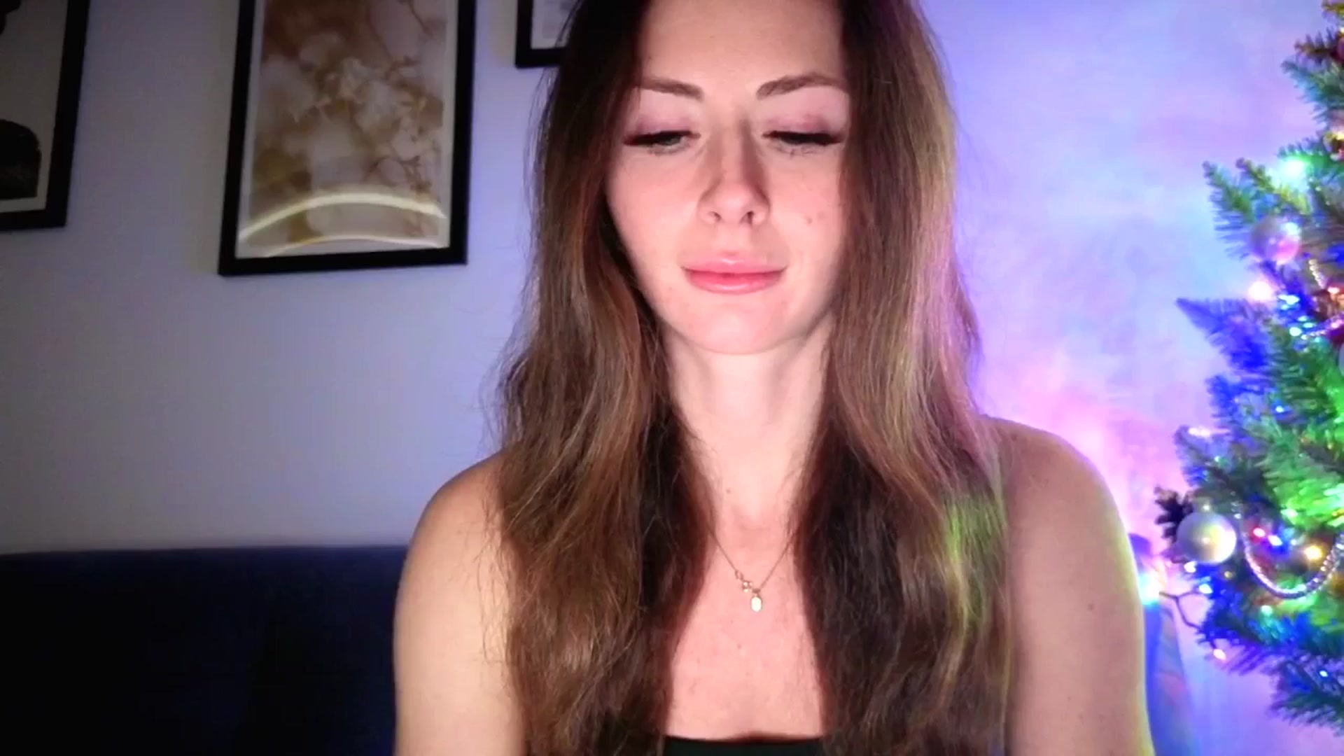 Gallery image thumbnail from Amber_Fry's myfreecams stream on, 01/17/2026, 20:35 image 8 of 20